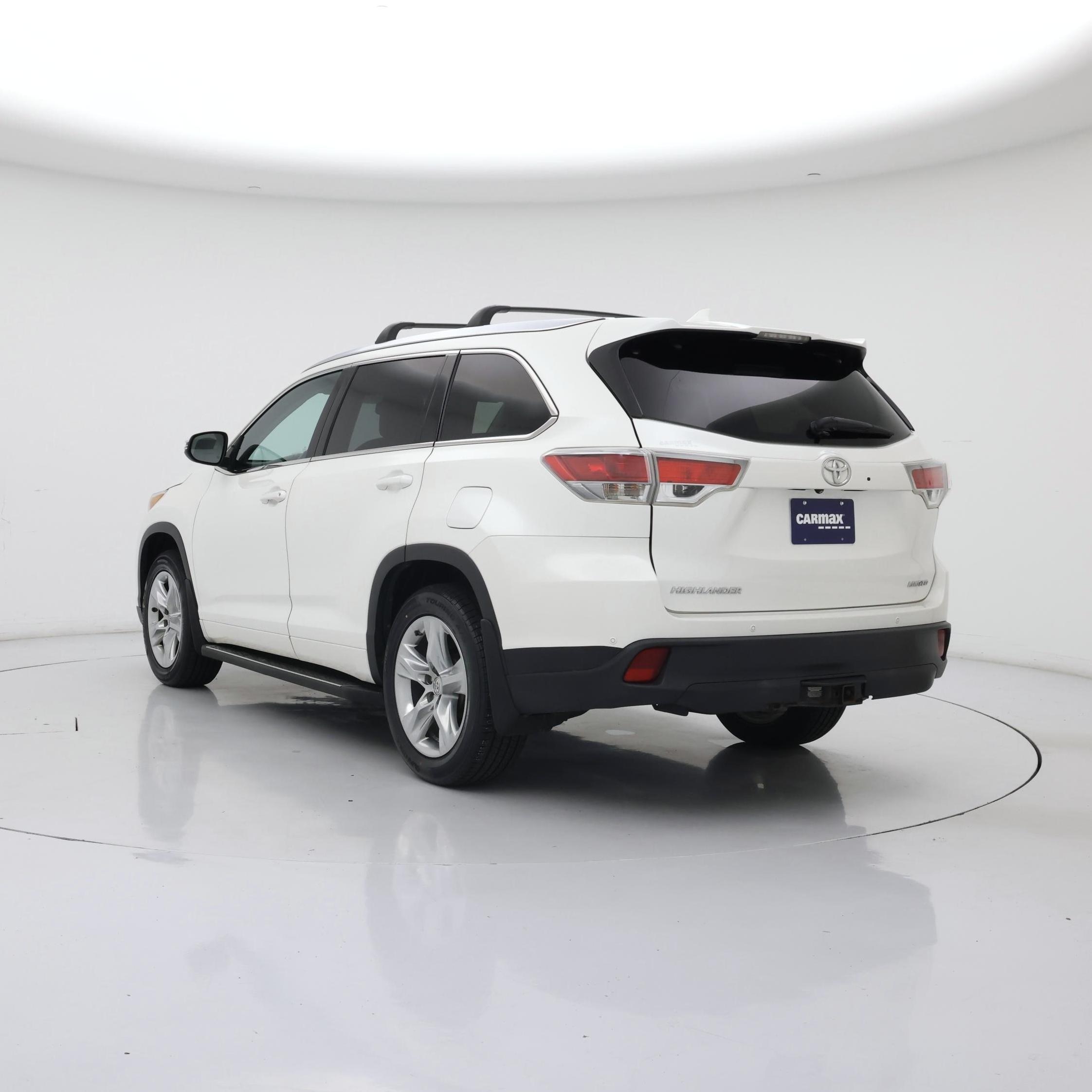 Thumbnail: 2015 Toyota Highlander - 2