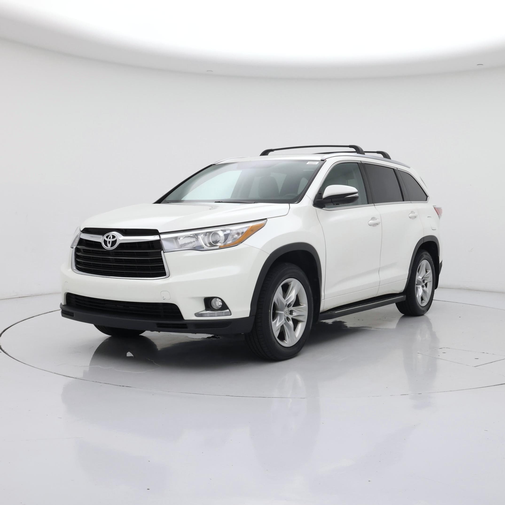 Thumbnail: 2015 Toyota Highlander - 4
