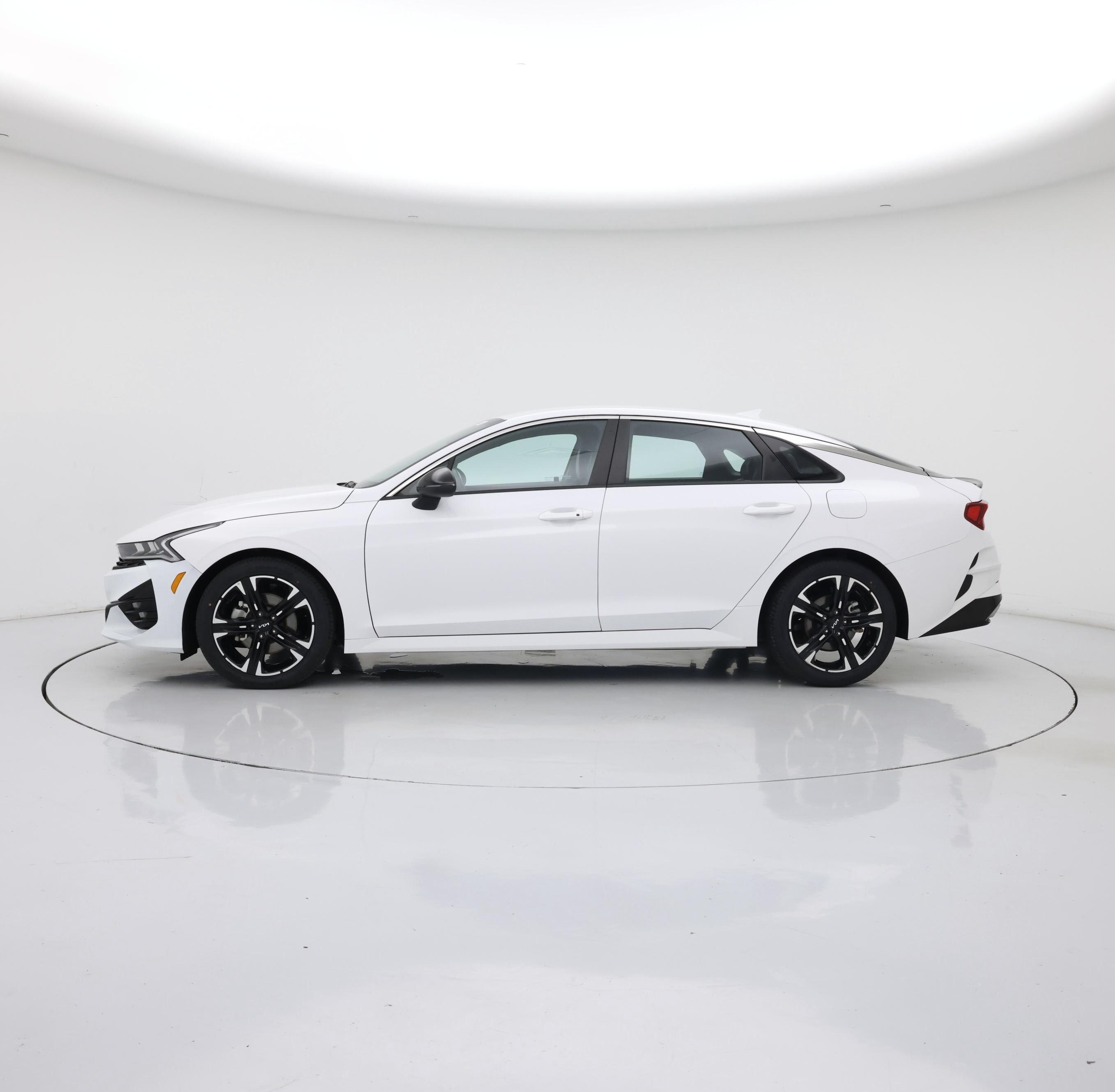 Thumbnail: 2024 Kia K5 - 3