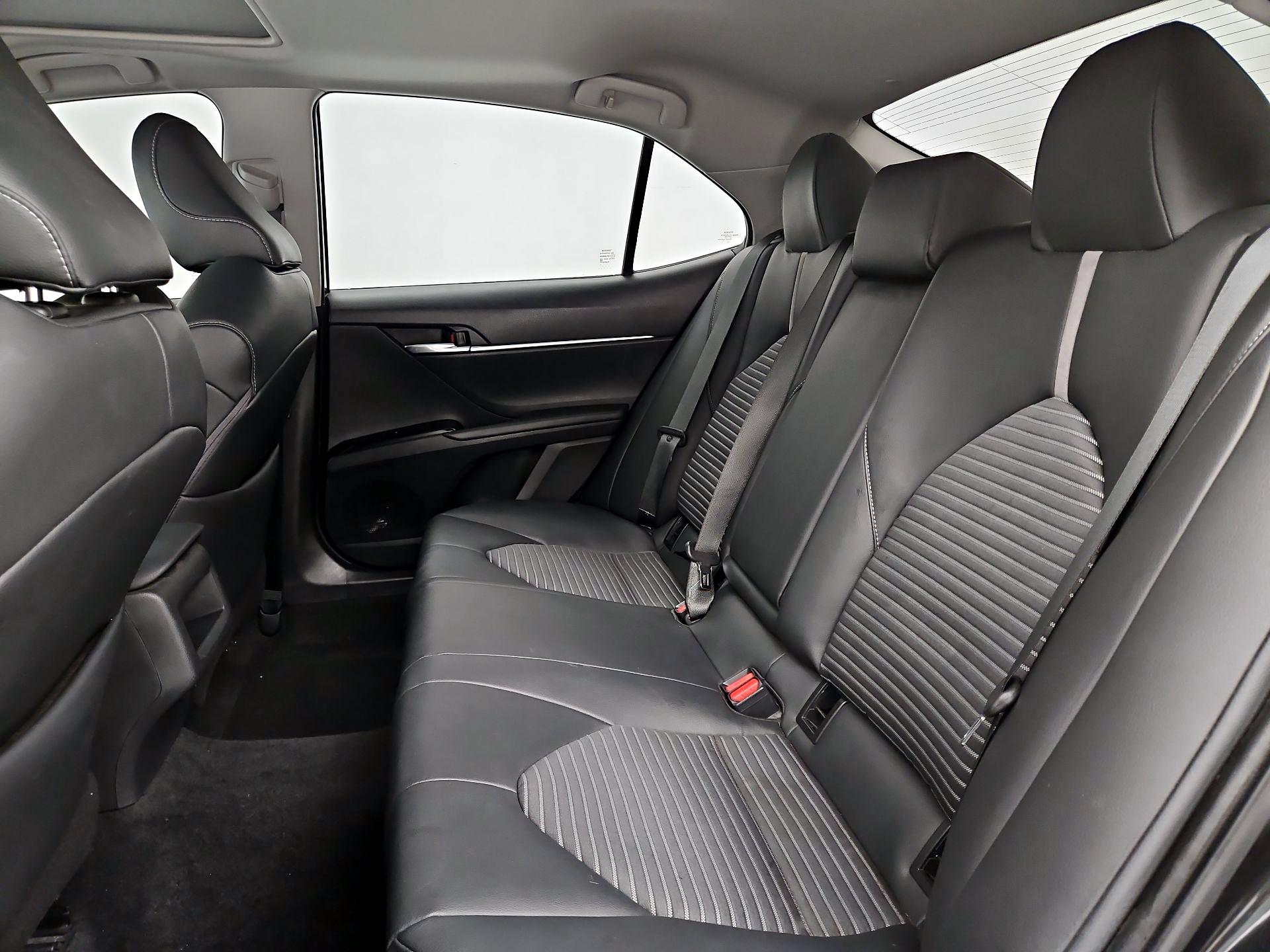Thumbnail: 2019 Toyota Camry - 20