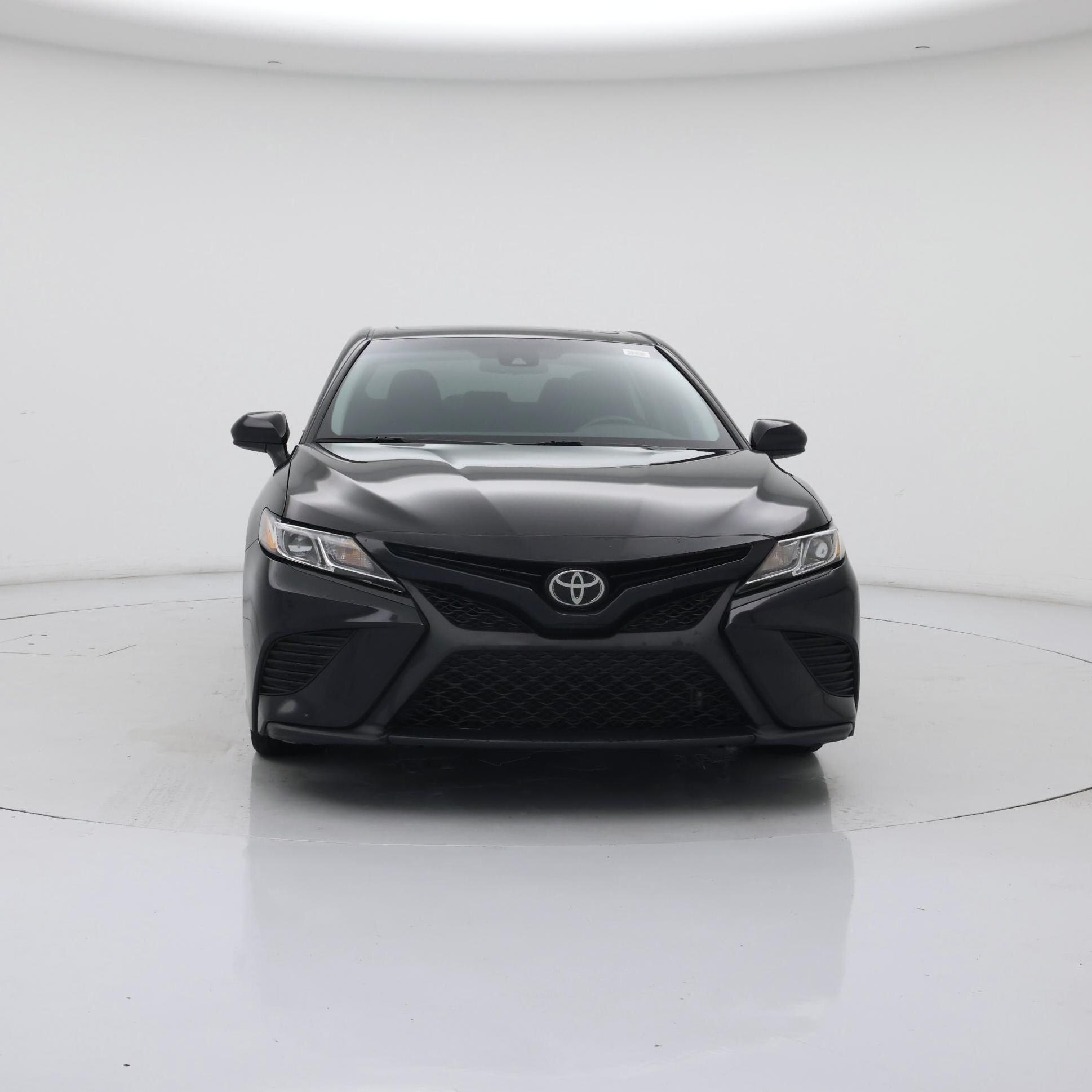 Thumbnail: 2019 Toyota Camry - 5