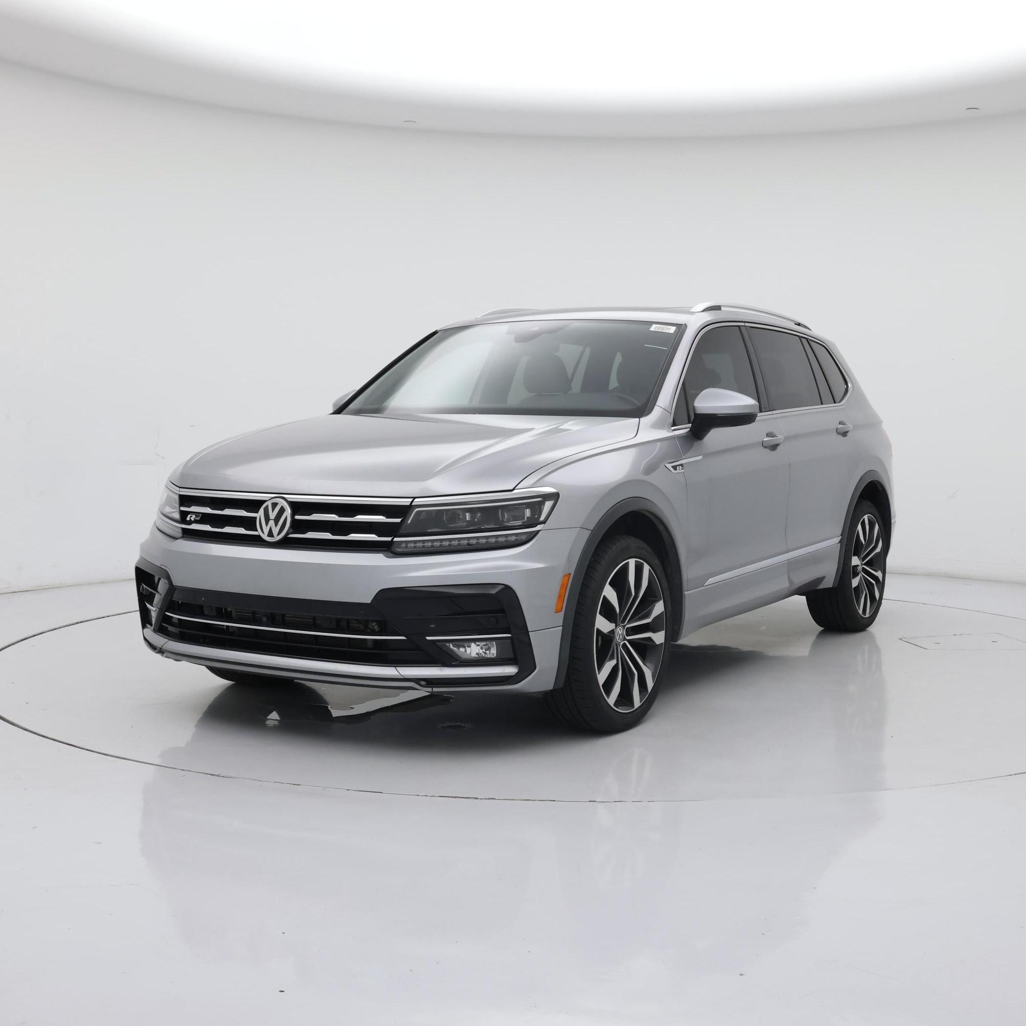 Thumbnail: 2021 Volkswagen Tiguan - 4