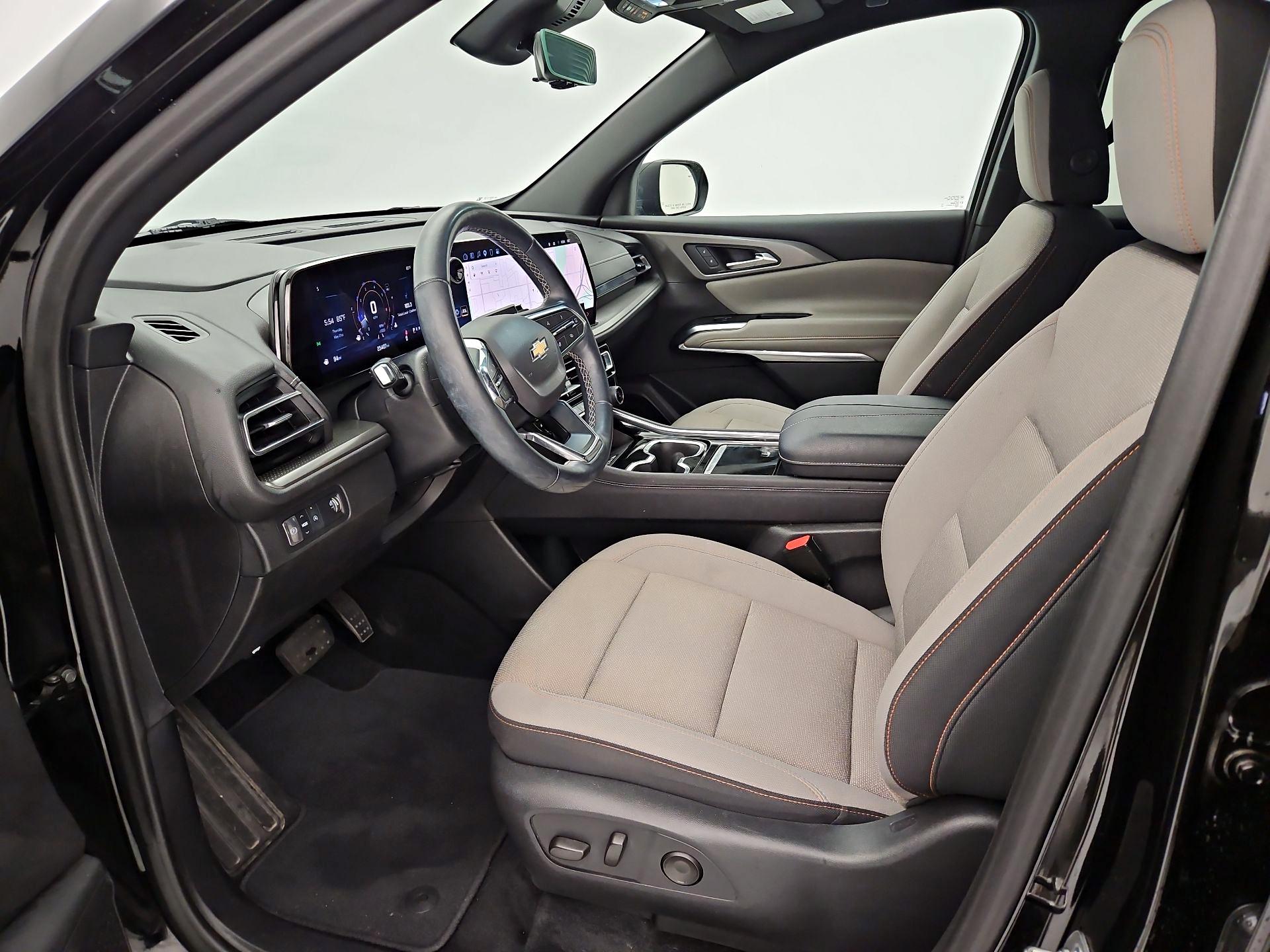 Thumbnail: 2024 Chevrolet Traverse - 11