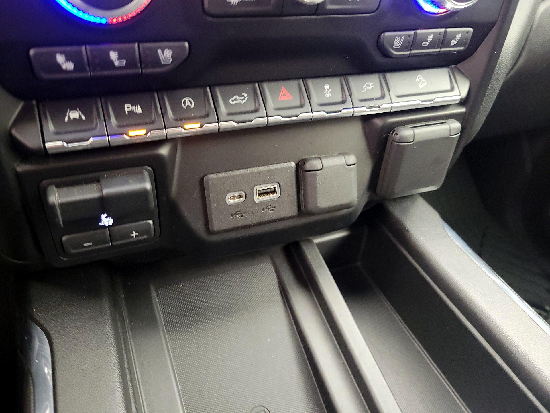 Thumbnail: 2021 GMC Sierra 1500 - 18