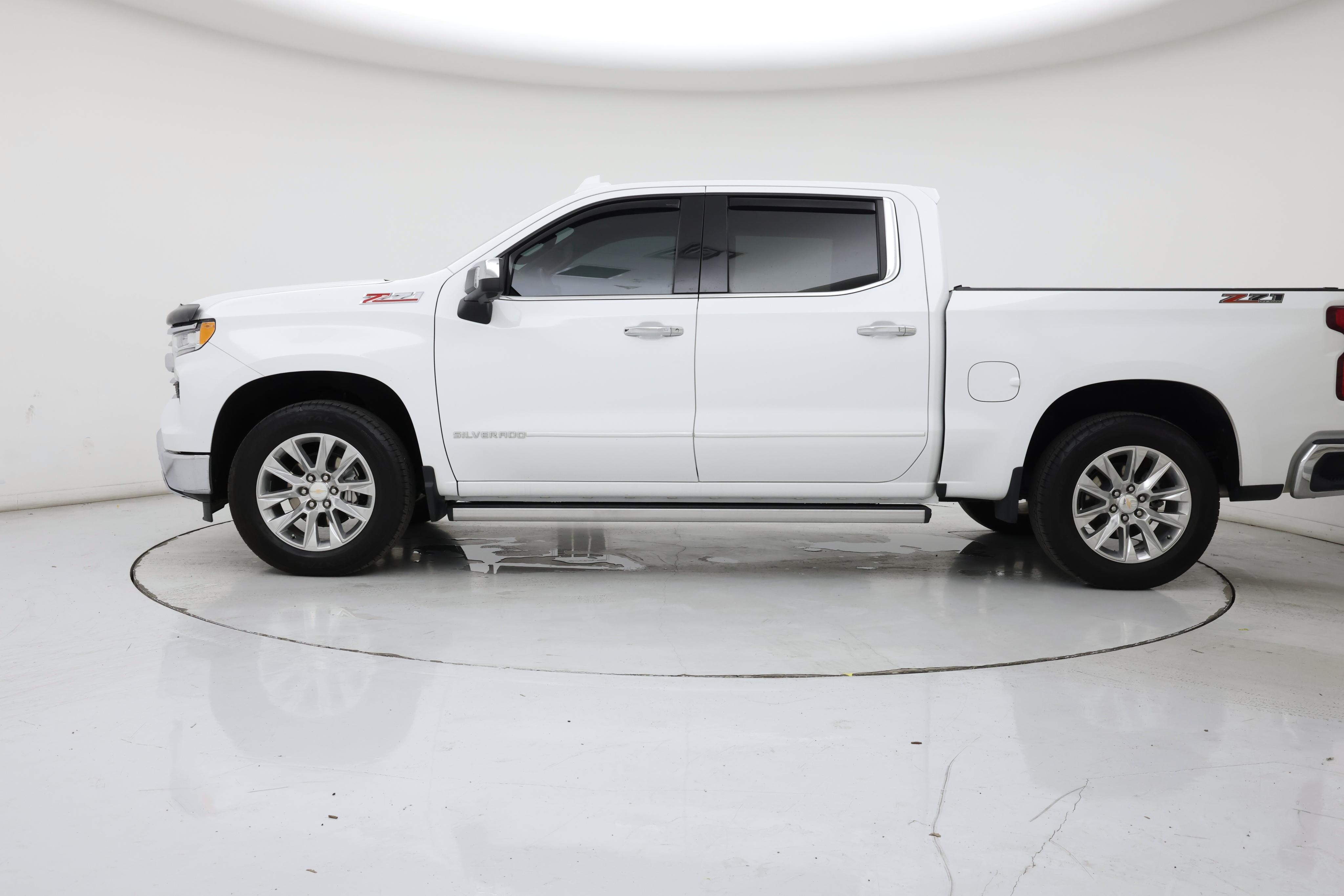 Thumbnail: 2023 Chevrolet Silverado 1500 - 3