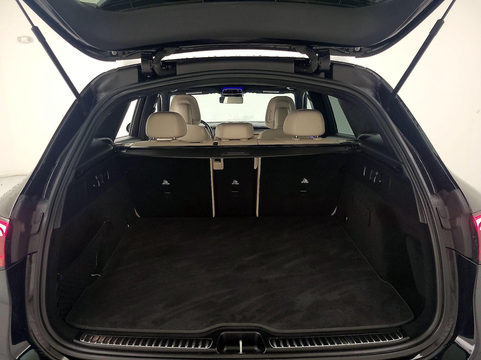 2024 Mercedes-Benz GLC GLC 300 - Photo 22