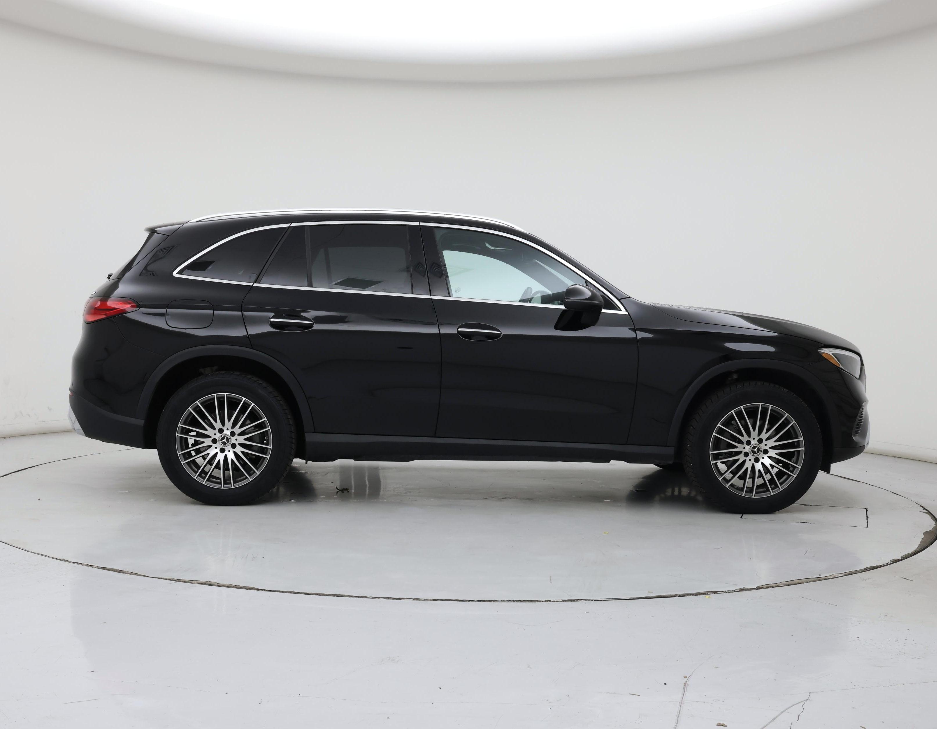 Thumbnail: 2024 Mercedes-Benz GLC - 7