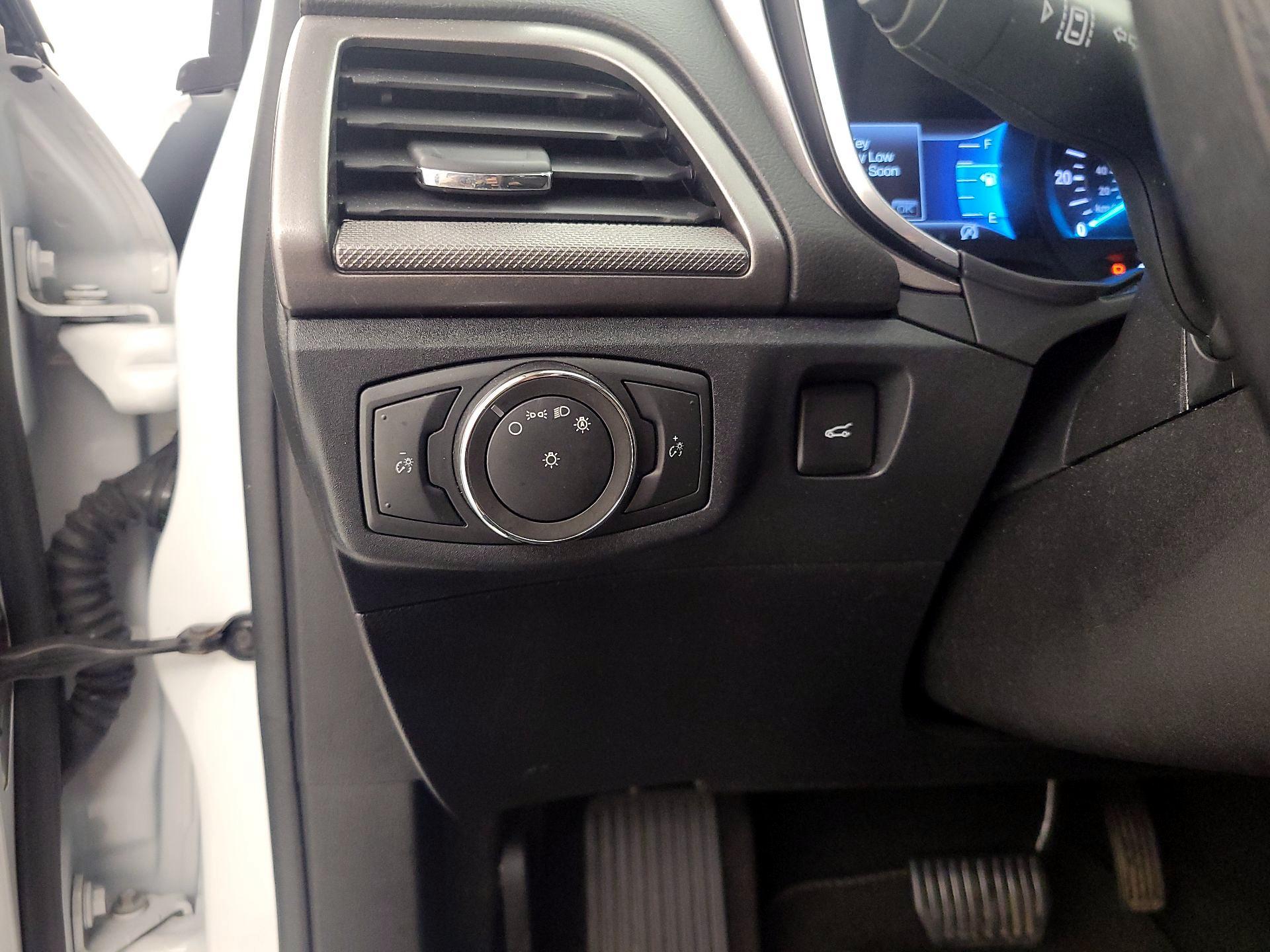 Thumbnail: 2020 Ford Fusion - 13