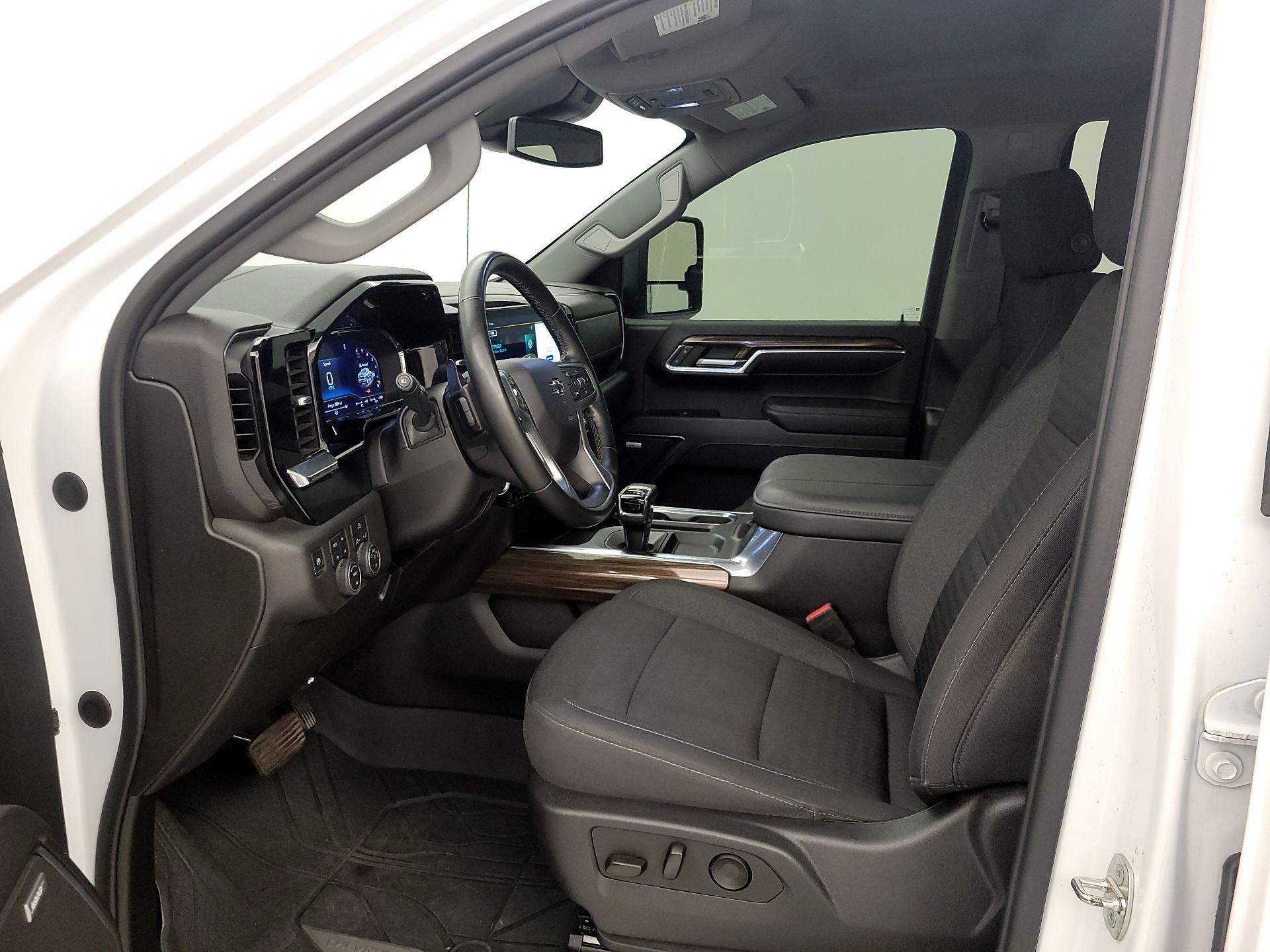 Thumbnail: 2024 Chevrolet Silverado 1500 - 11