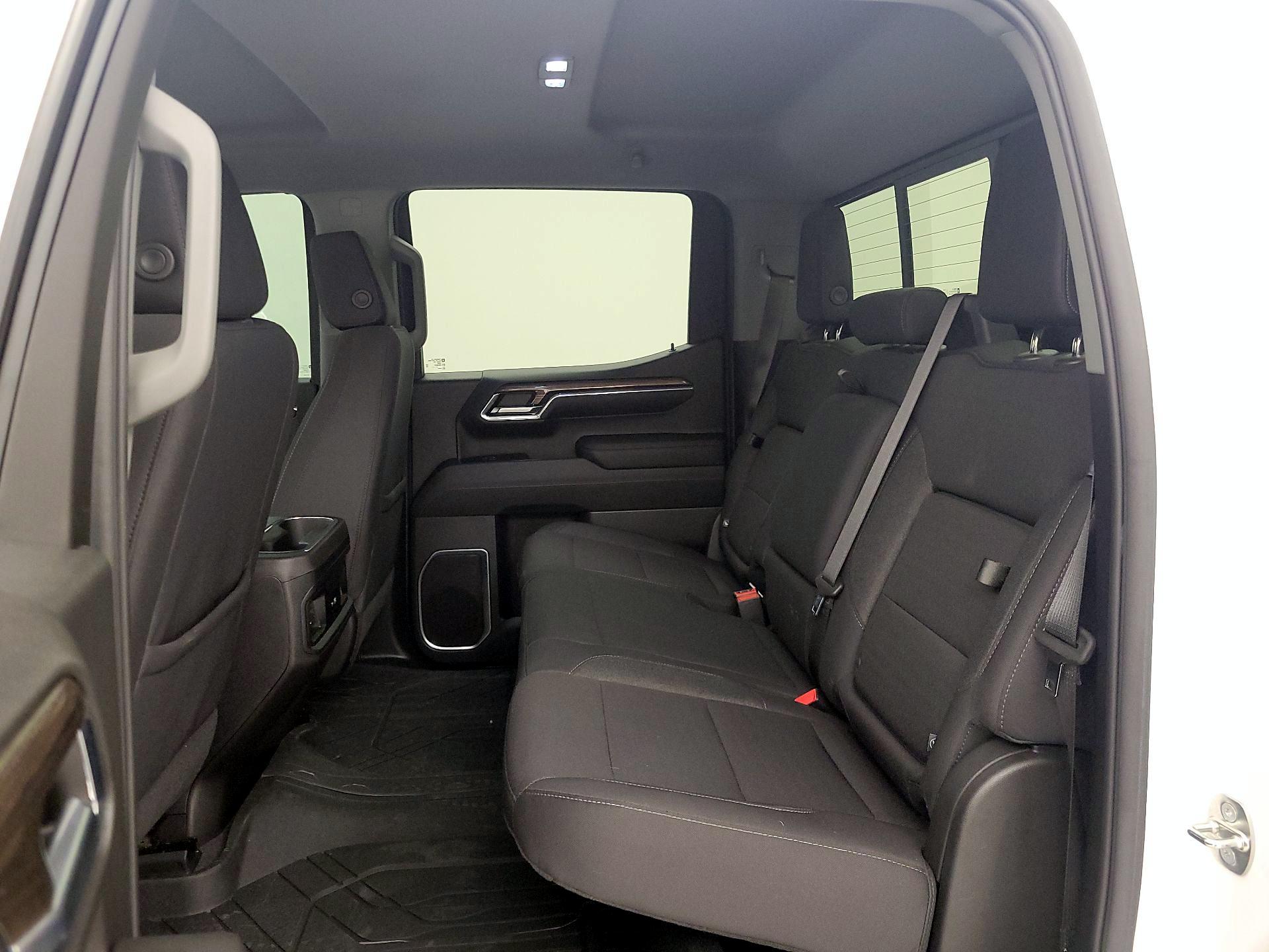 Thumbnail: 2024 Chevrolet Silverado 1500 - 19