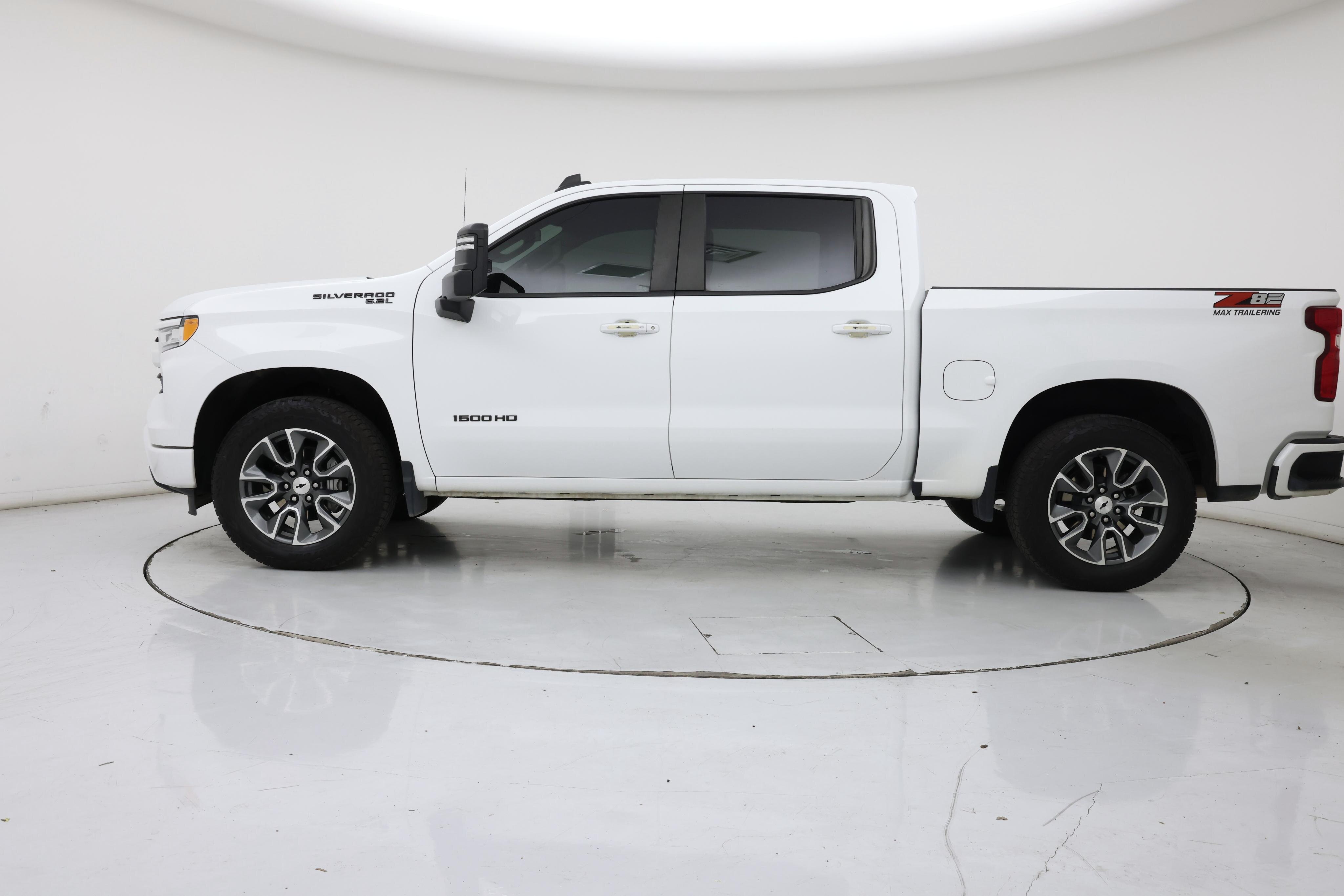 Thumbnail: 2024 Chevrolet Silverado 1500 - 3