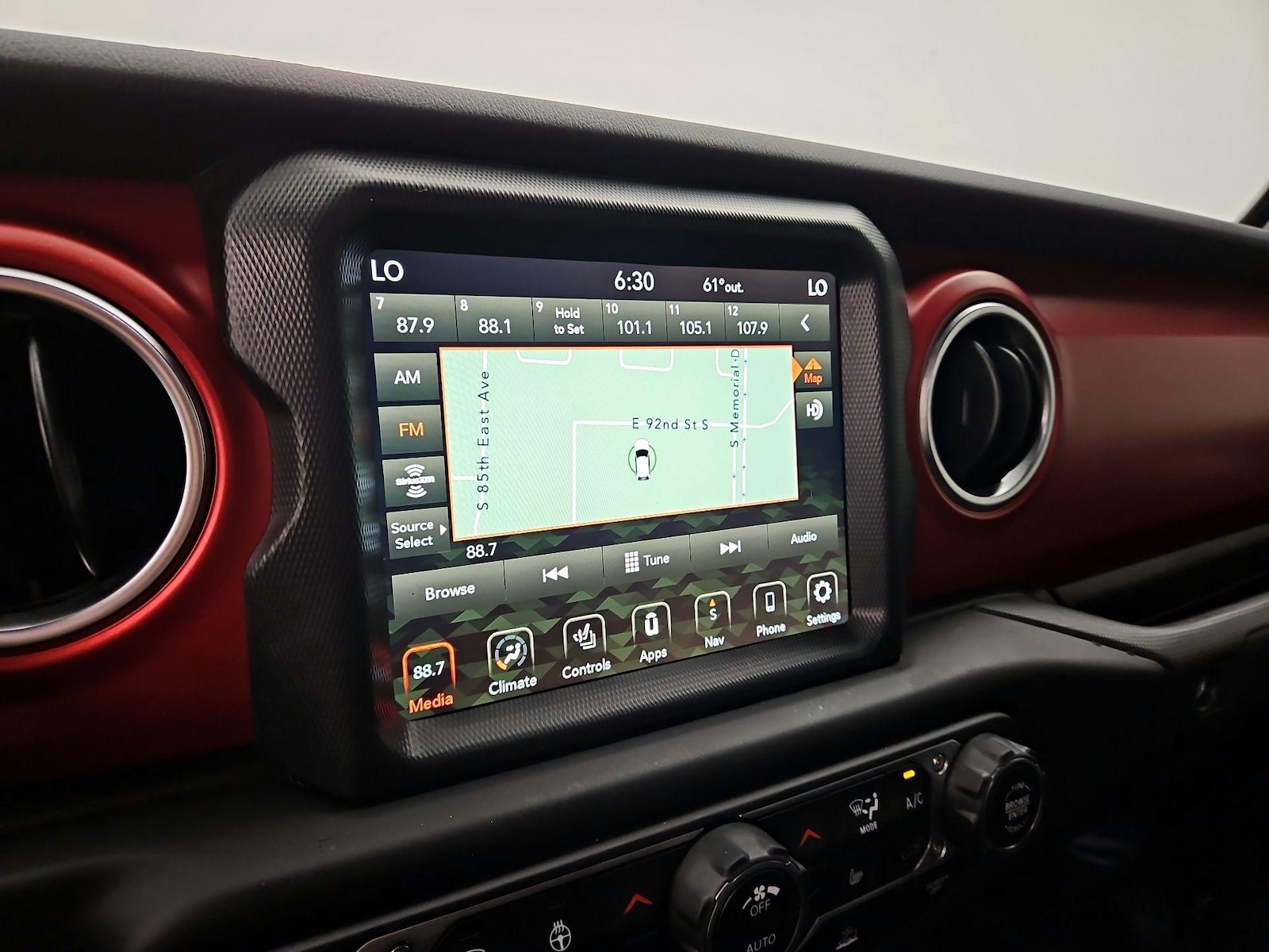 2023 Jeep Gladiator Rubicon - Photo 17