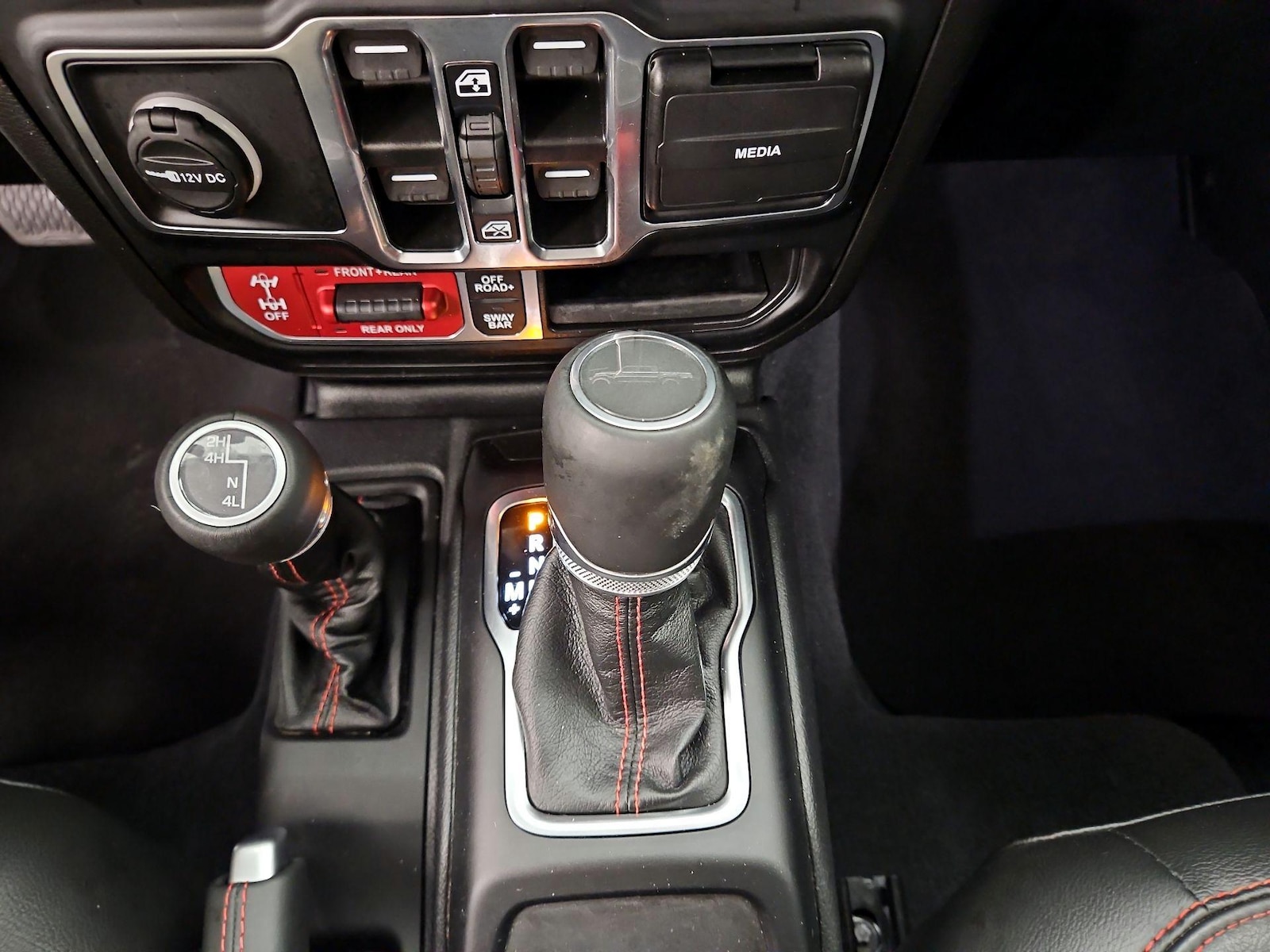 2023 Jeep Gladiator Rubicon - Photo 19