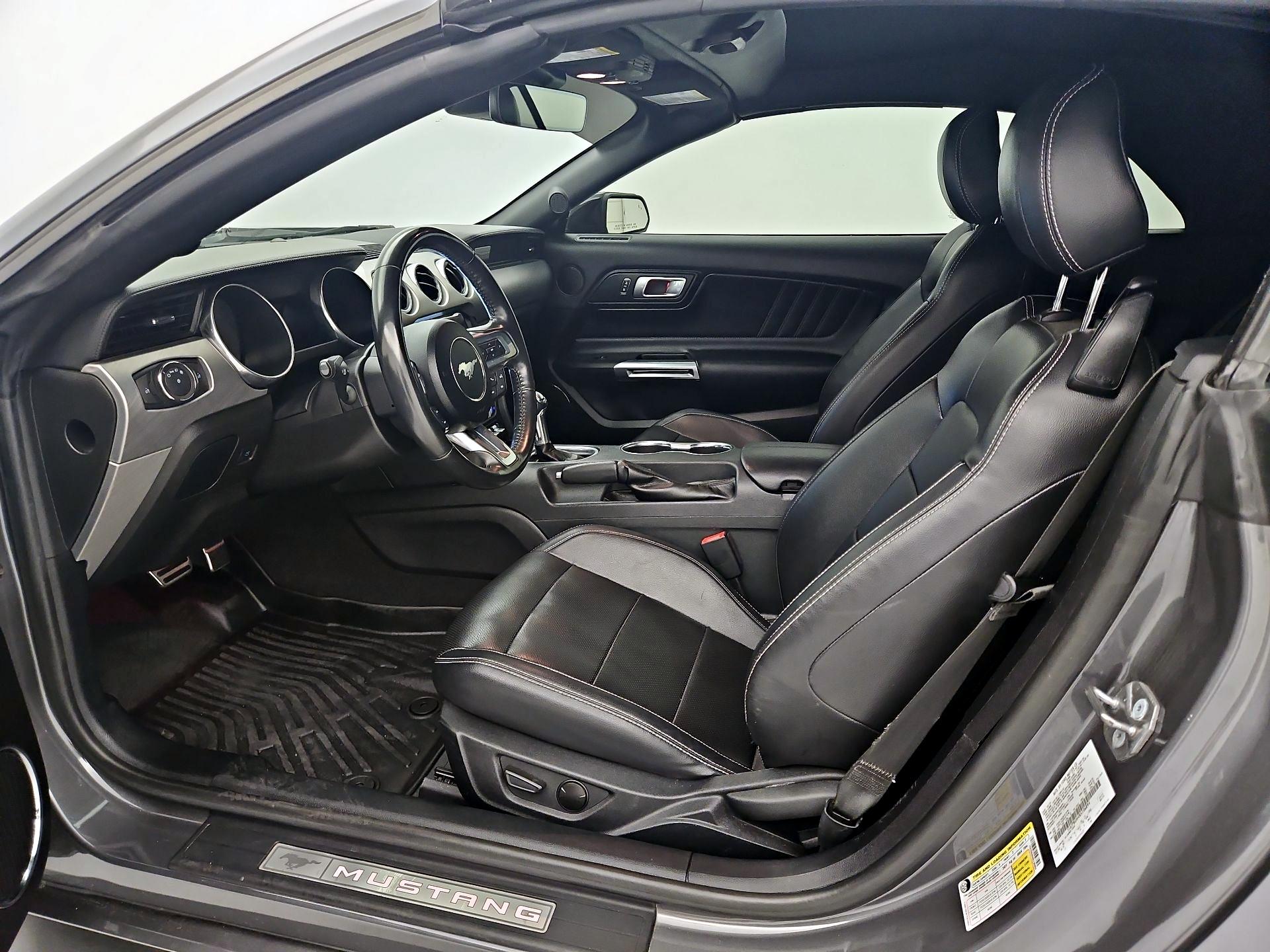 Thumbnail: 2022 Ford Mustang - 11