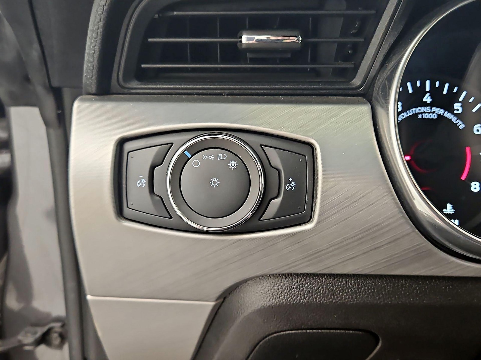 2022 Ford Mustang EcoBoost Premium - Photo 14