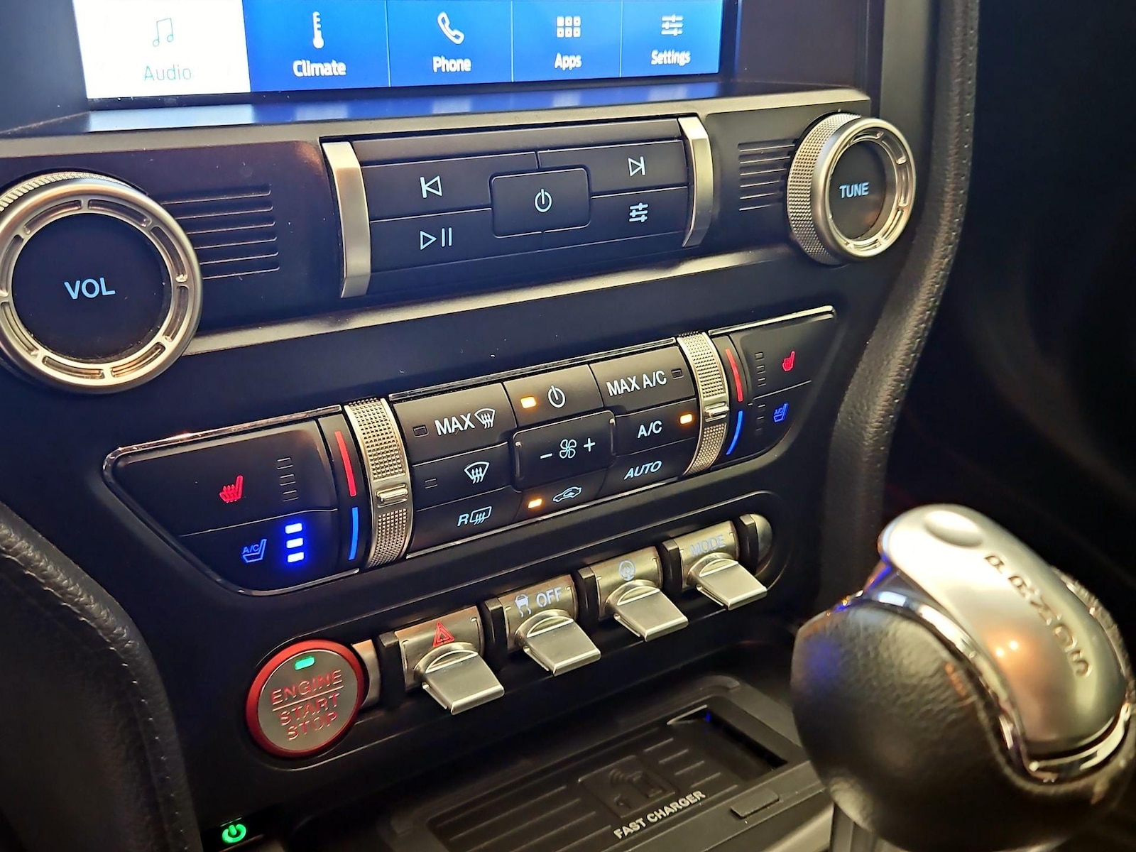 2022 Ford Mustang EcoBoost Premium - Photo 17