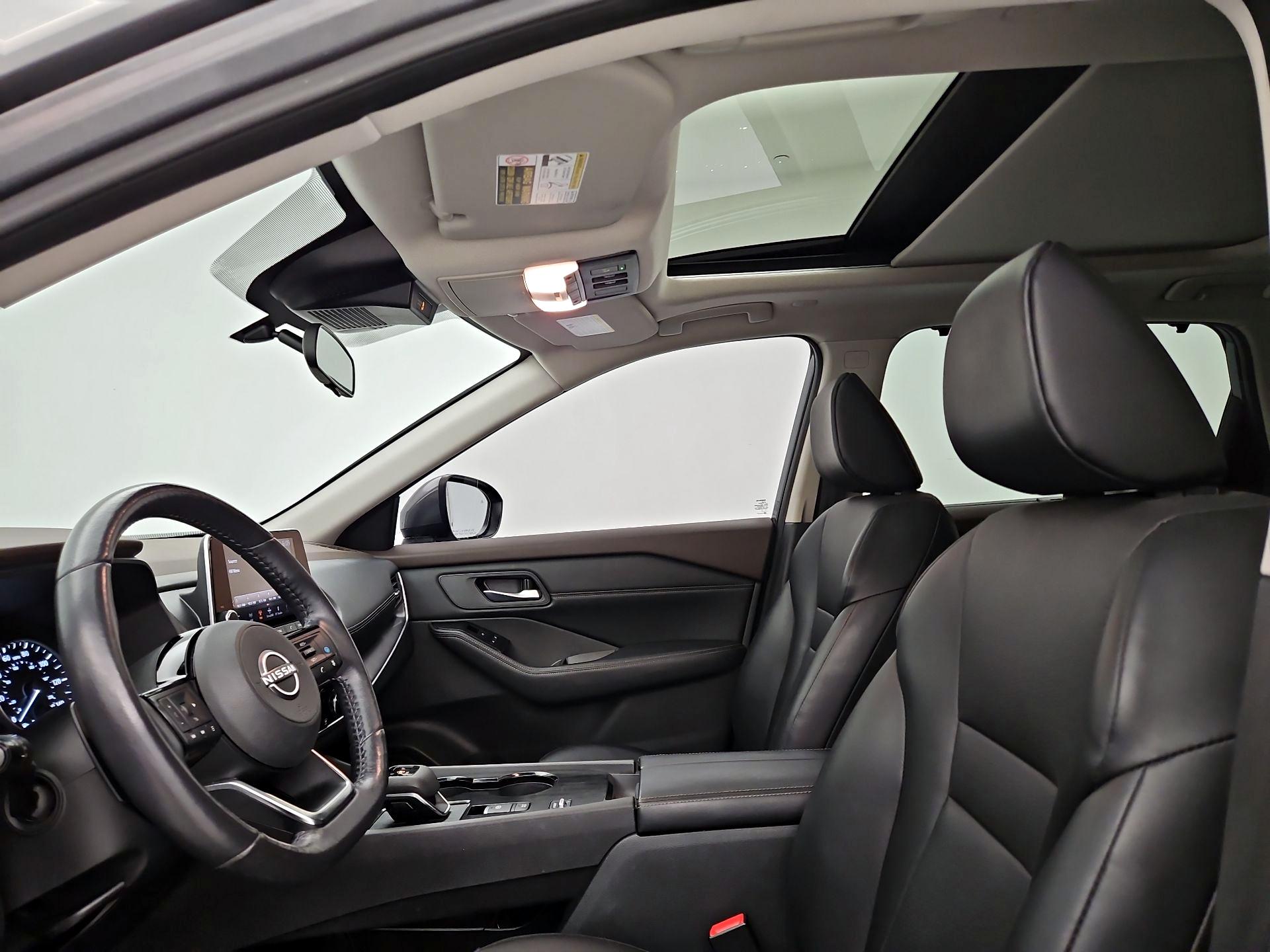 Thumbnail: 2023 Nissan Rogue - 19