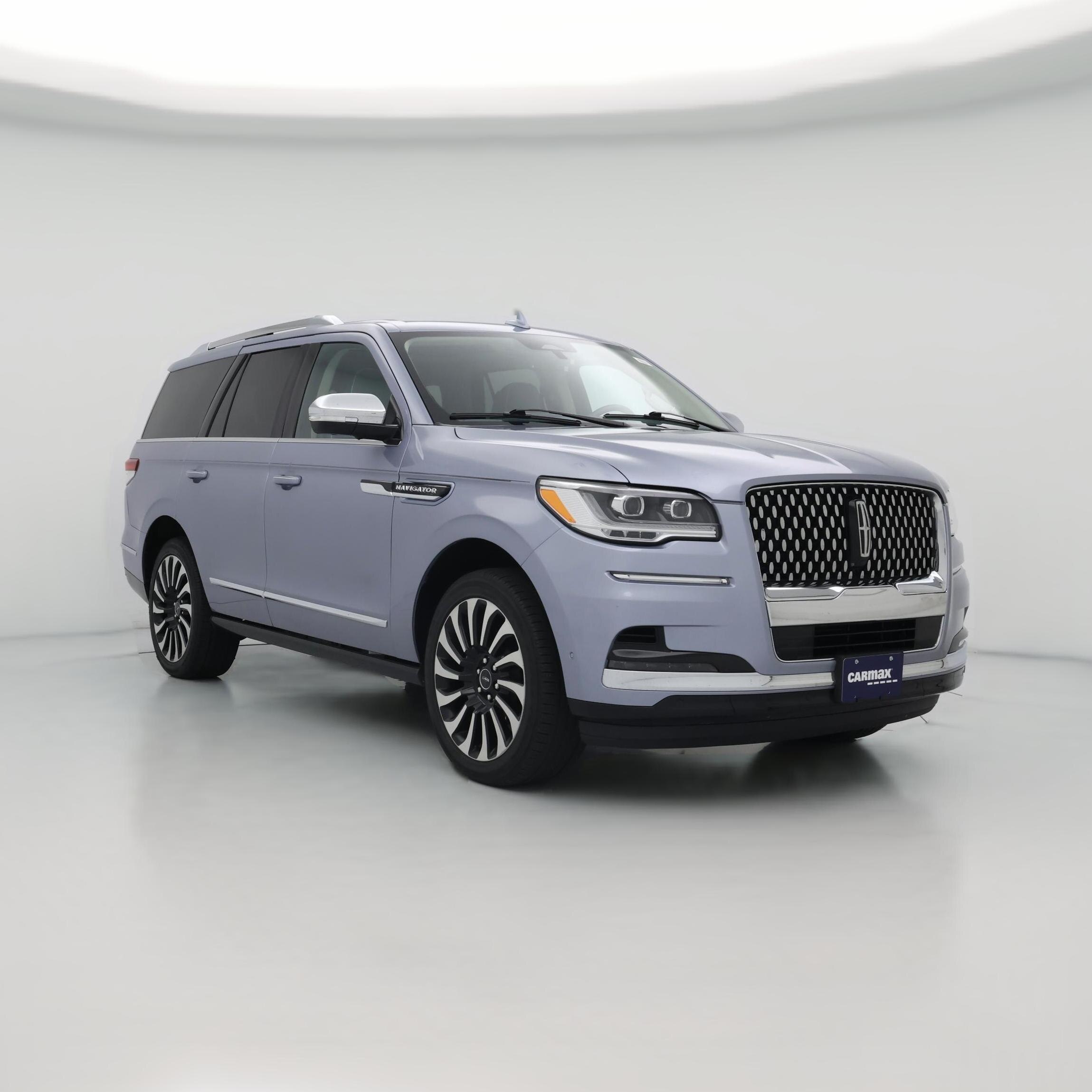 Thumbnail: 2022 Lincoln Navigator - 1