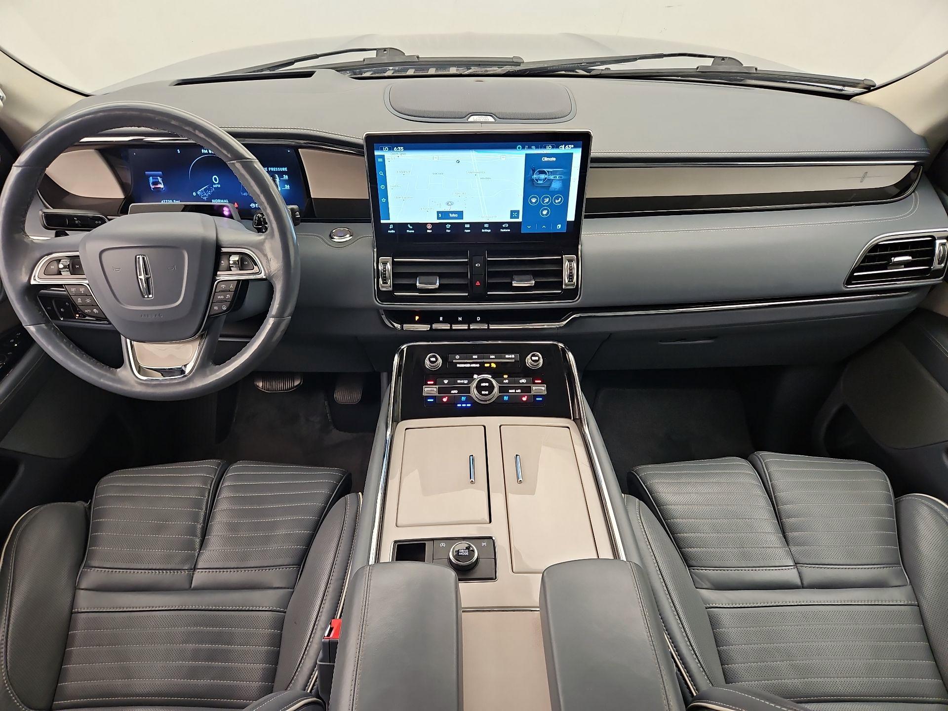 Thumbnail: 2022 Lincoln Navigator - 9