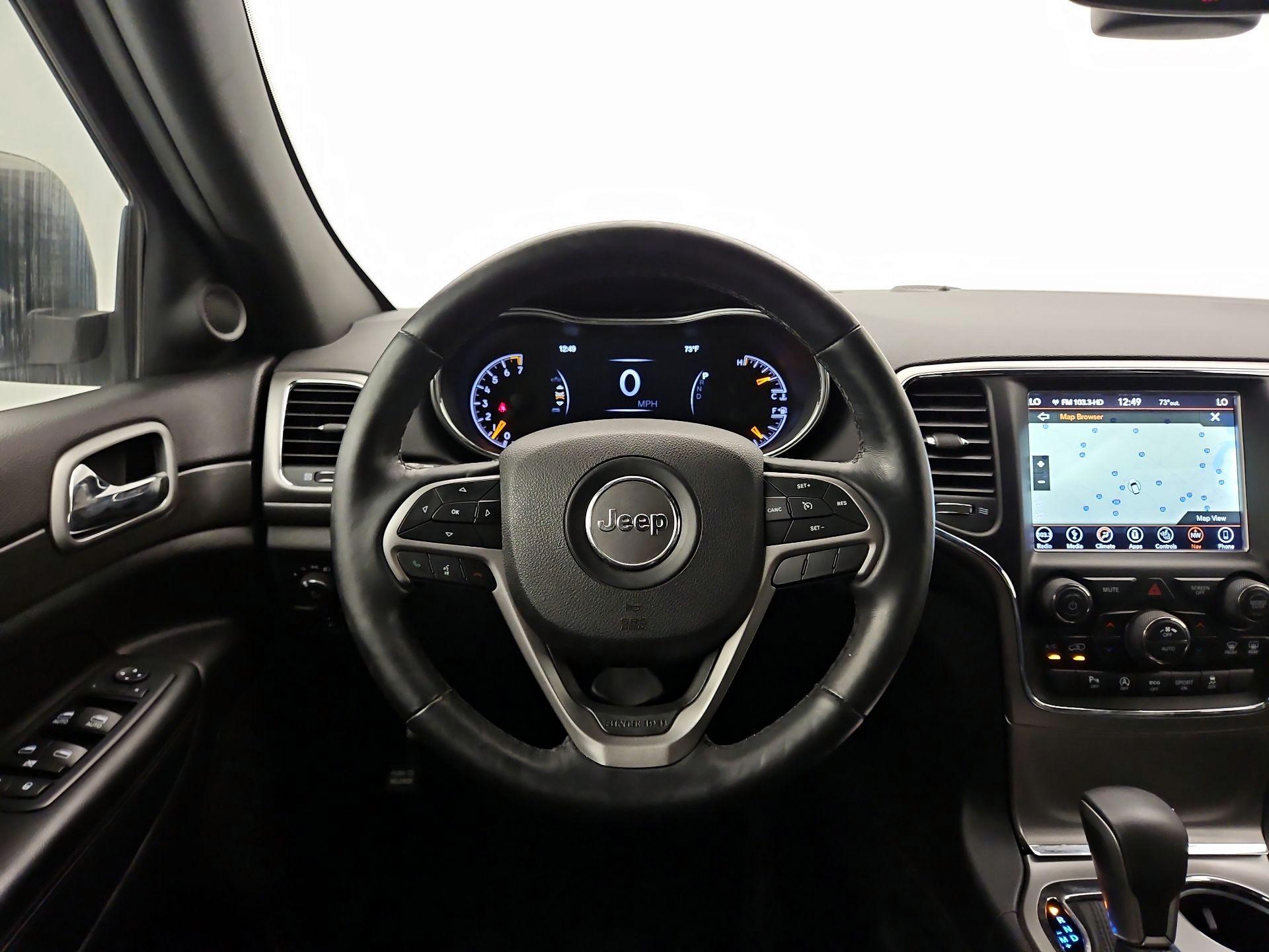 Thumbnail: 2018 Jeep Grand Cherokee - 10