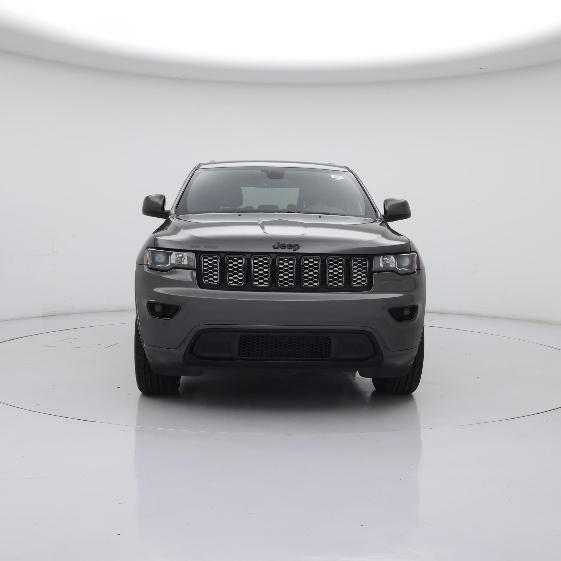 Thumbnail: 2018 Jeep Grand Cherokee - 5