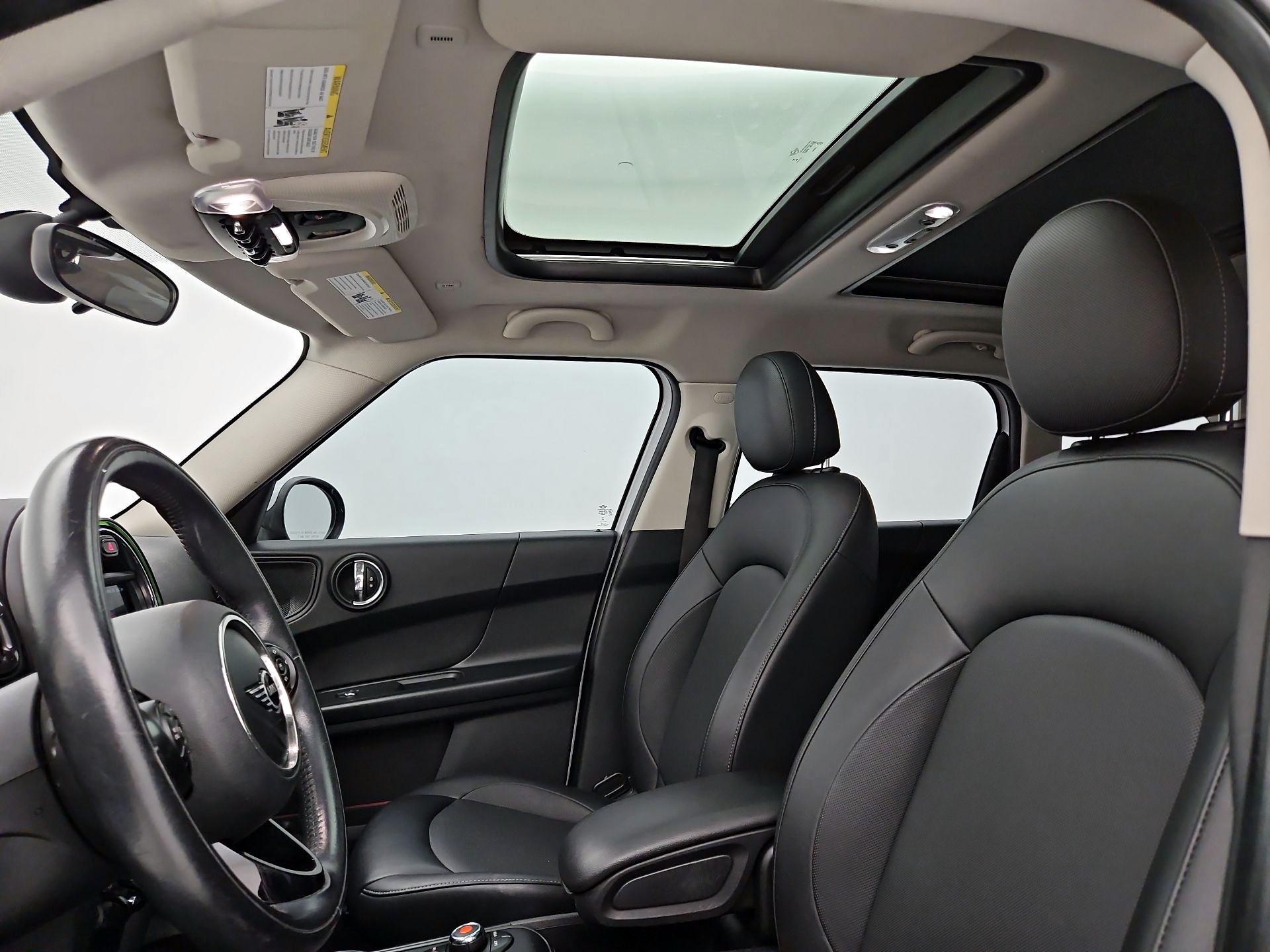 Thumbnail: 2019 MINI Cooper Countryman - 19