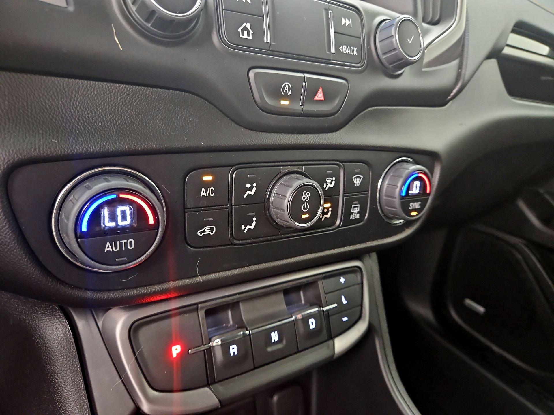 Thumbnail: 2024 GMC Terrain - 17