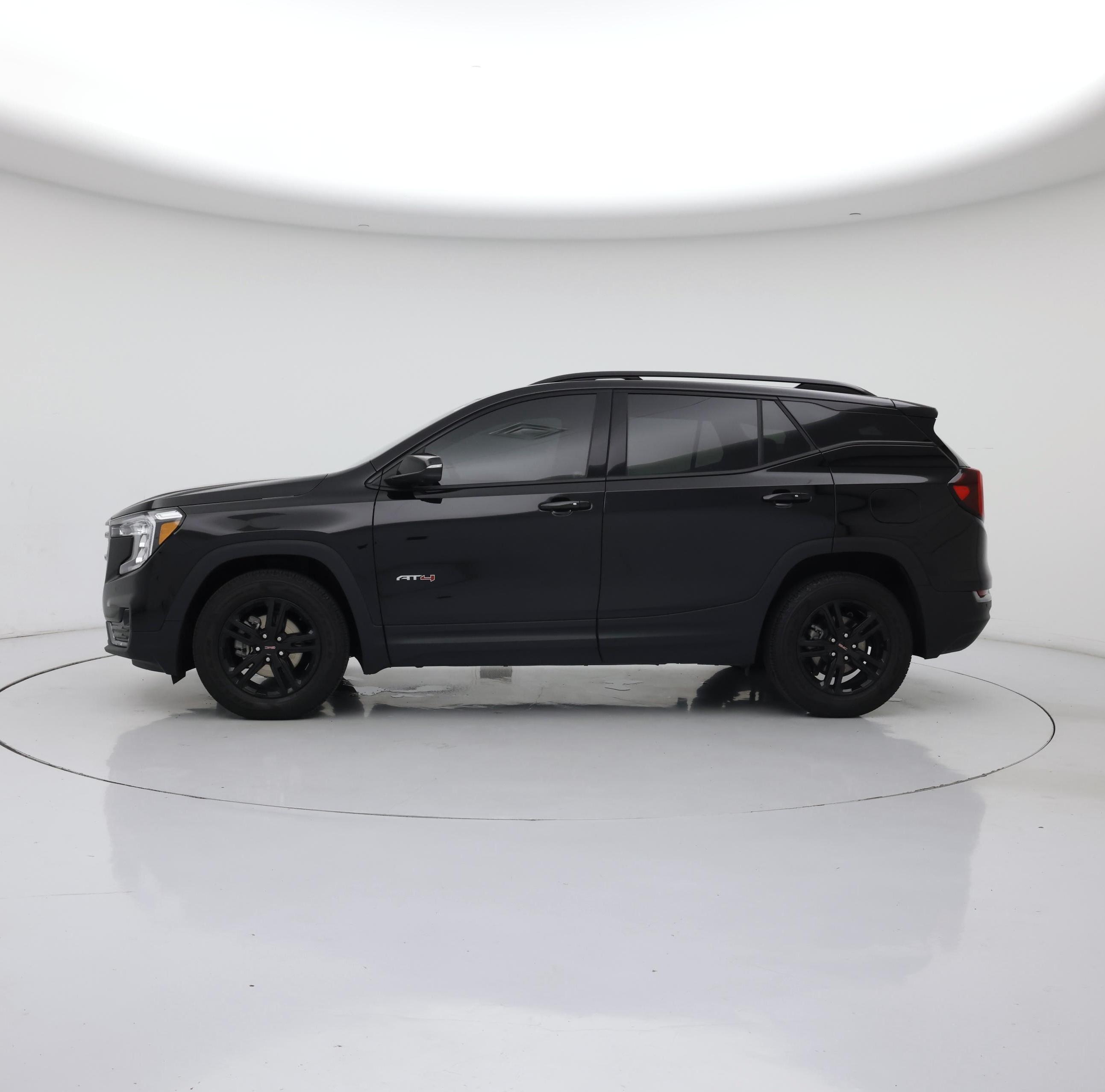 Thumbnail: 2024 GMC Terrain - 3
