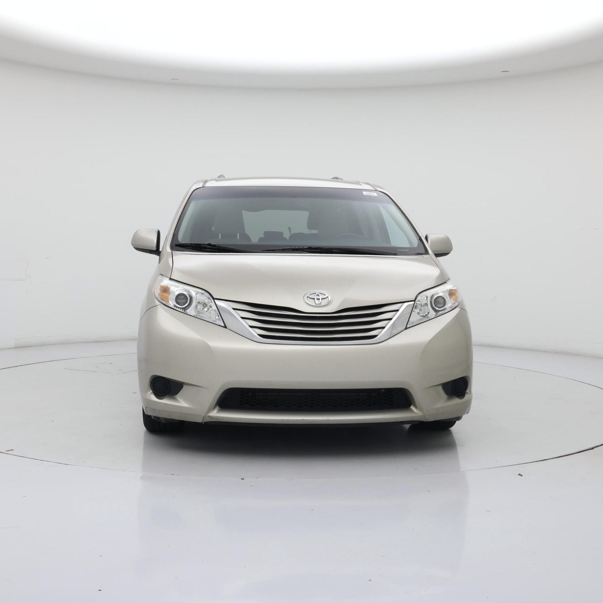 Thumbnail: 2017 Toyota Sienna - 5