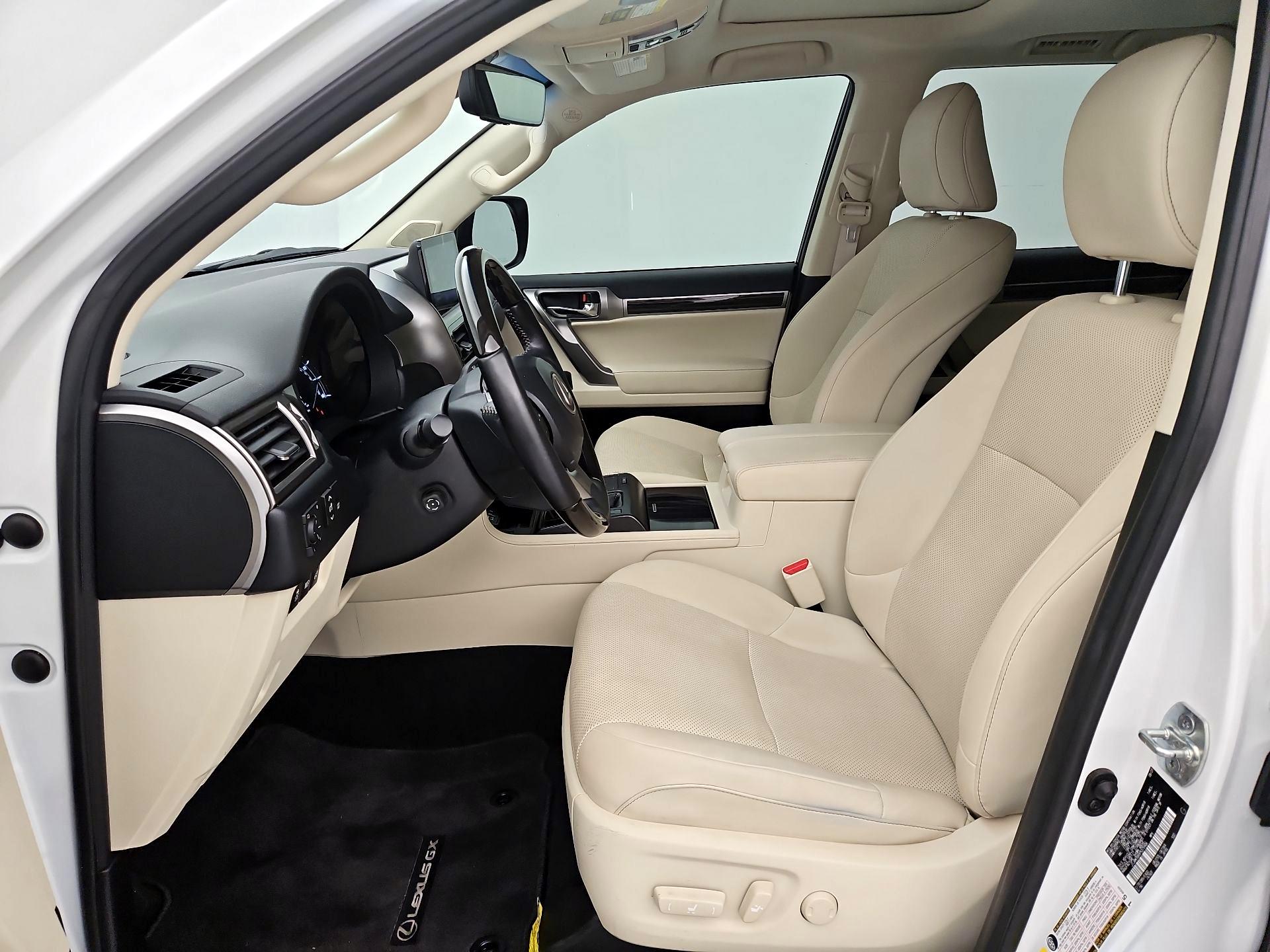 Thumbnail: 2023 Lexus GX - 11