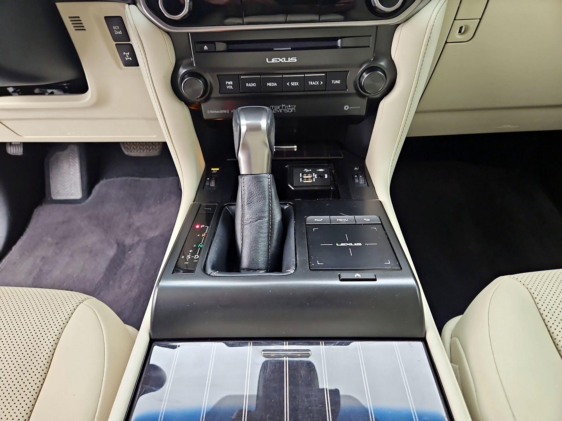 Thumbnail: 2023 Lexus GX - 18
