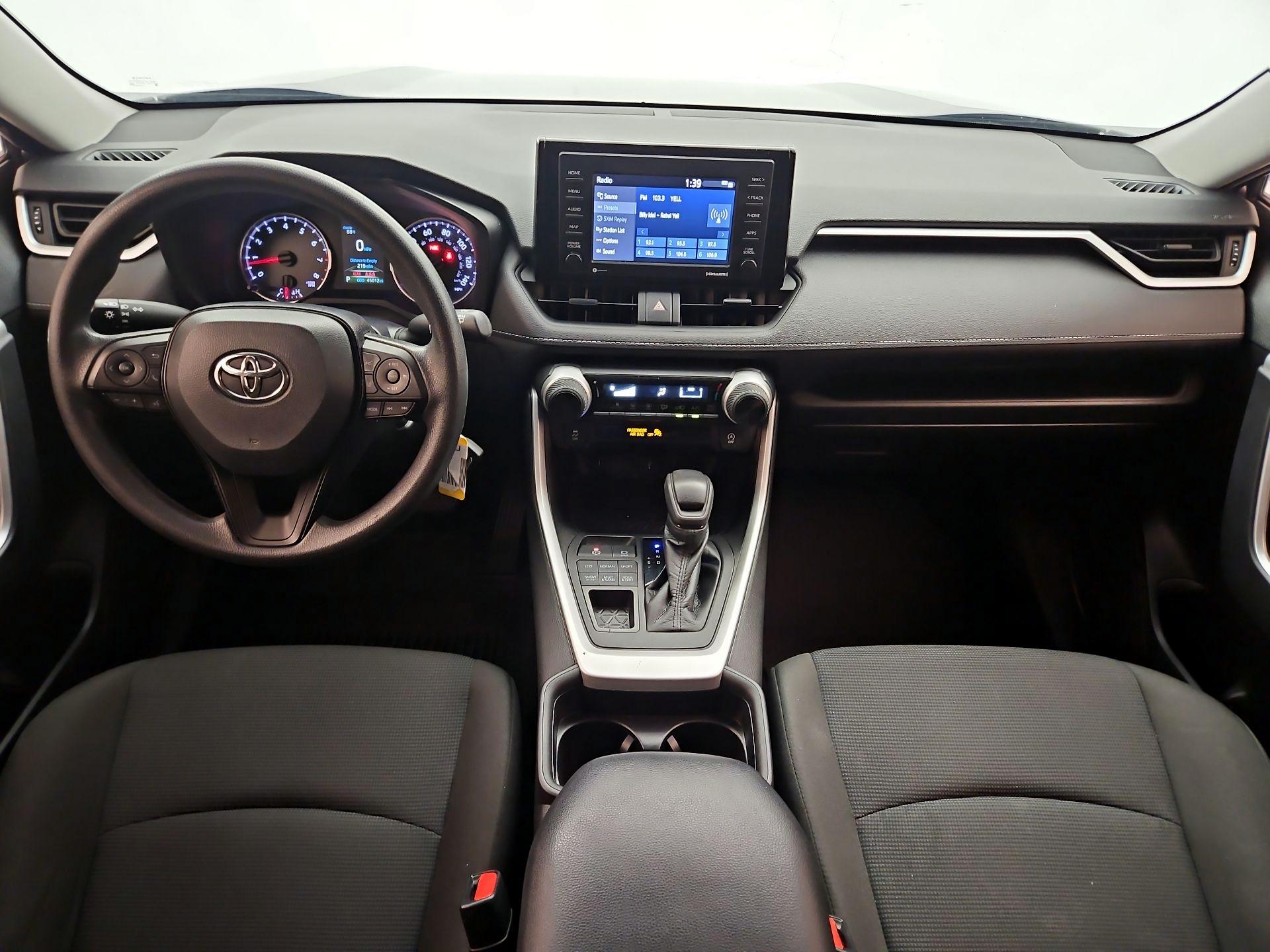Thumbnail: 2021 Toyota RAV4 - 9