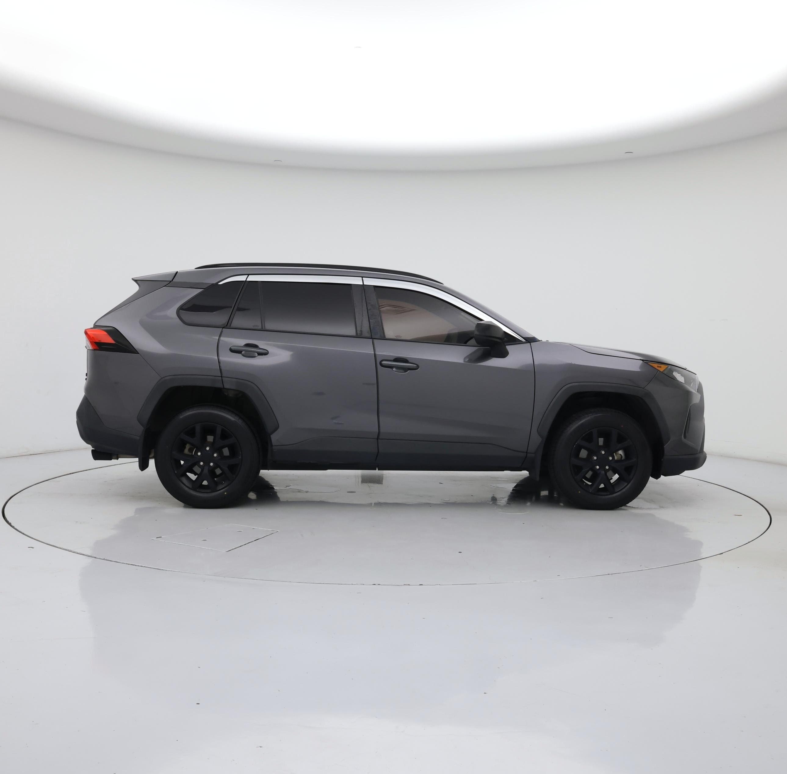Thumbnail: 2021 Toyota RAV4 - 7