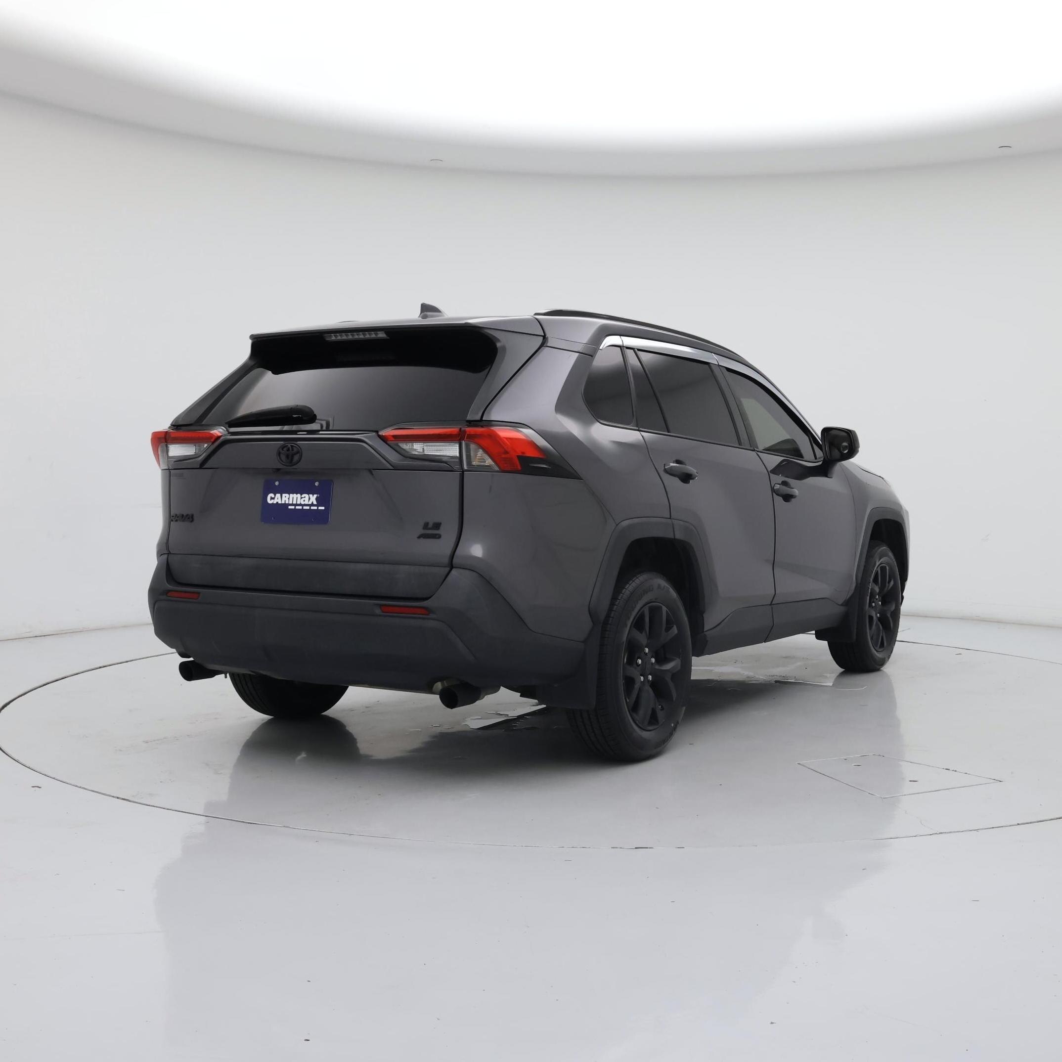 Thumbnail: 2021 Toyota RAV4 - 8
