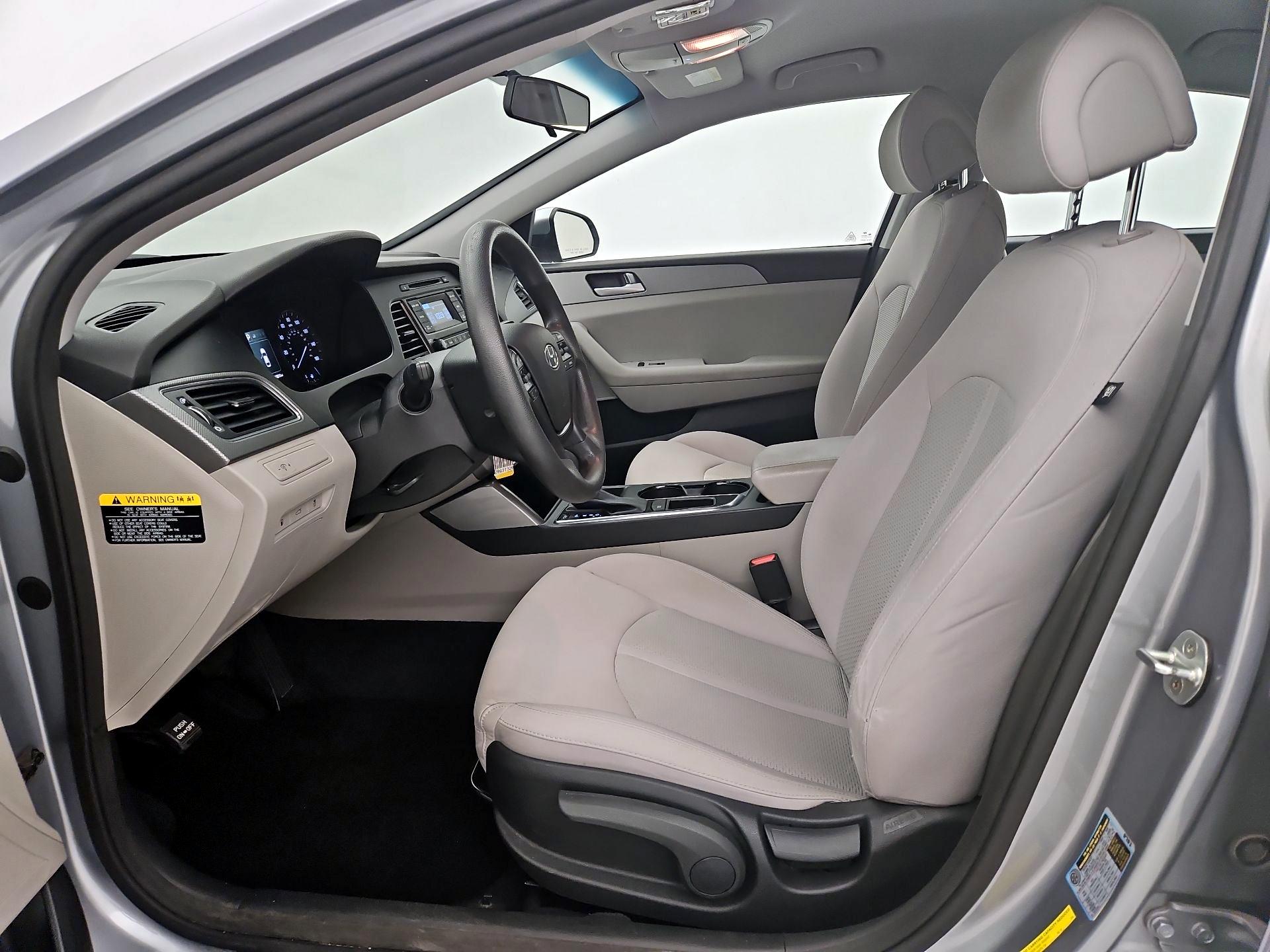 Thumbnail: 2015 Hyundai Sonata - 11