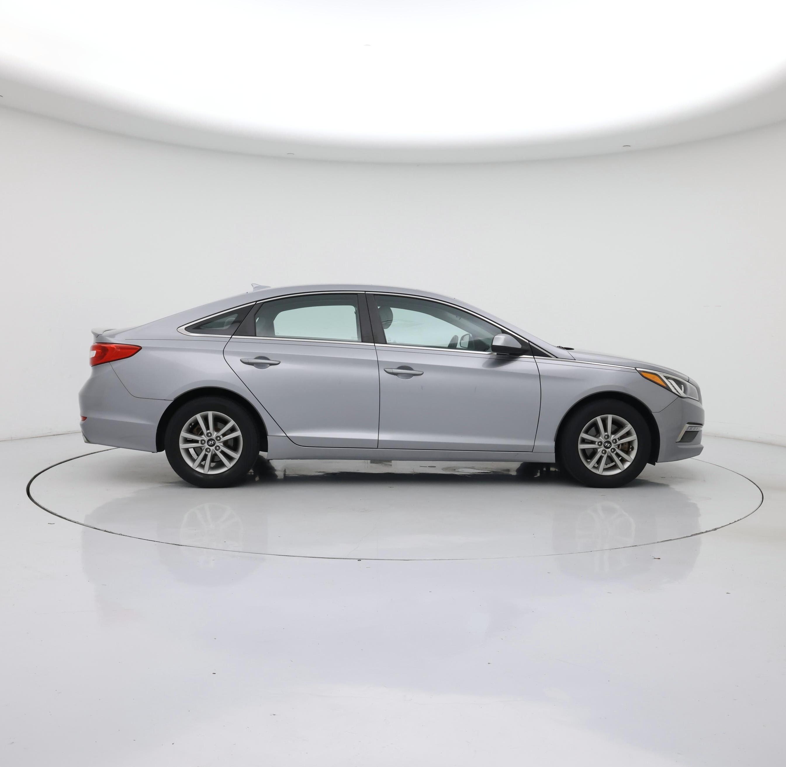 Thumbnail: 2015 Hyundai Sonata - 7