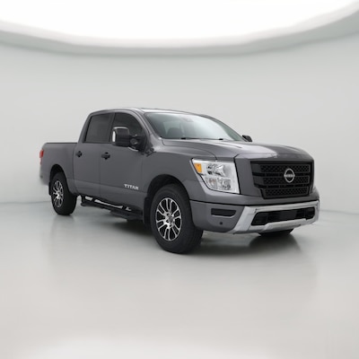 2023 Nissan Titan SV