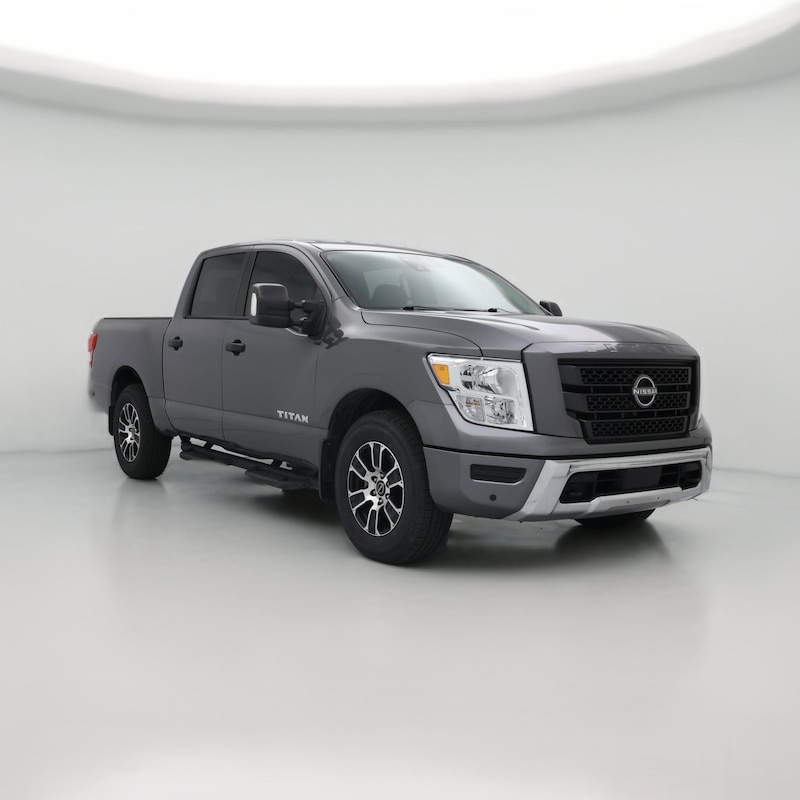 2023 Nissan Titan SV