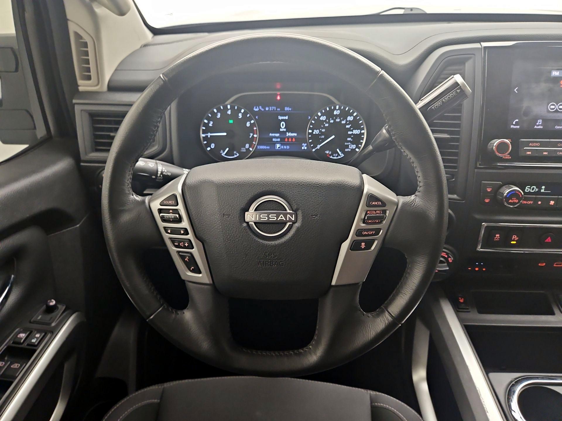 Thumbnail: 2023 Nissan Titan - 10