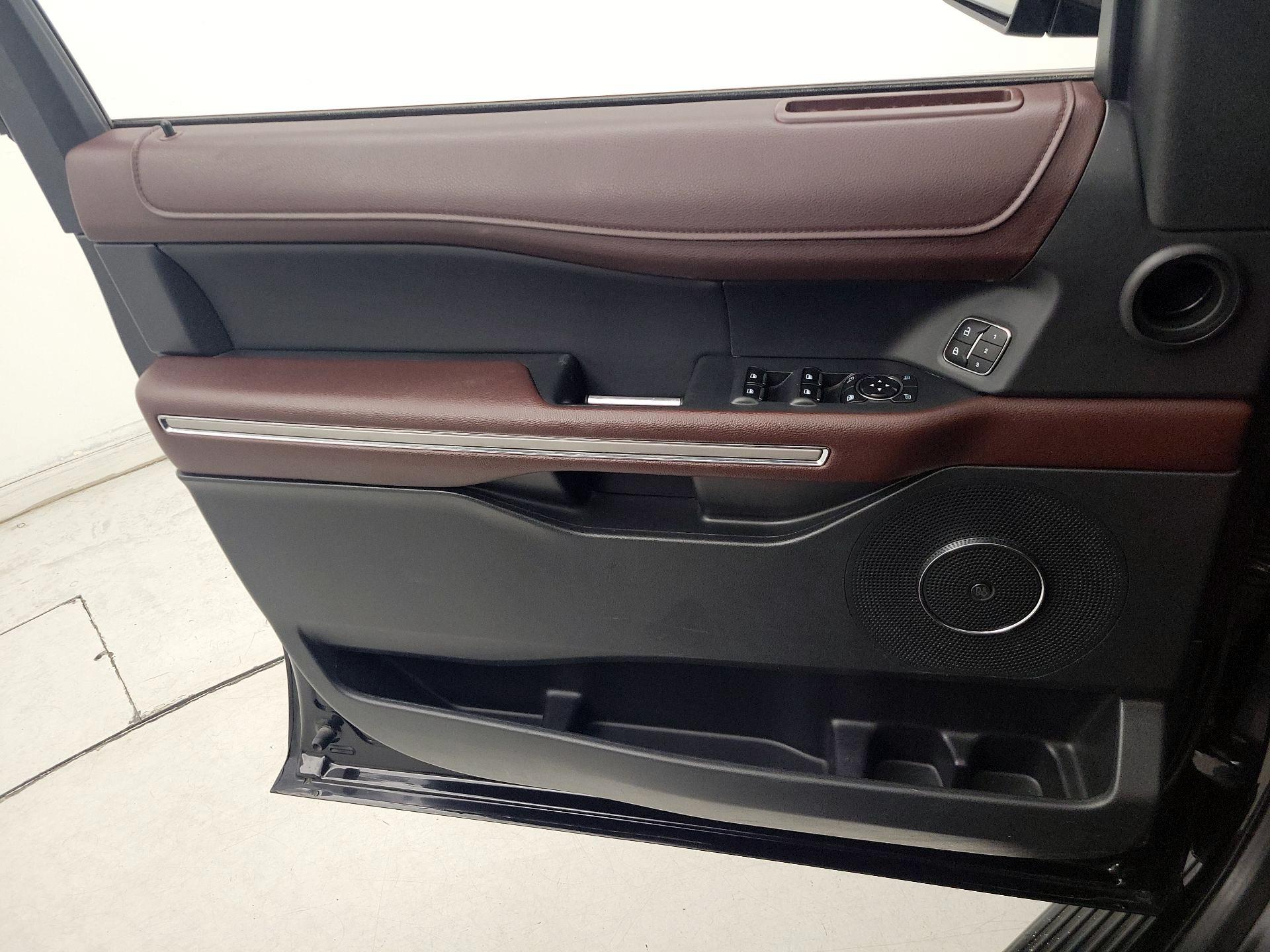 Thumbnail: 2024 Ford Expedition MAX - 12