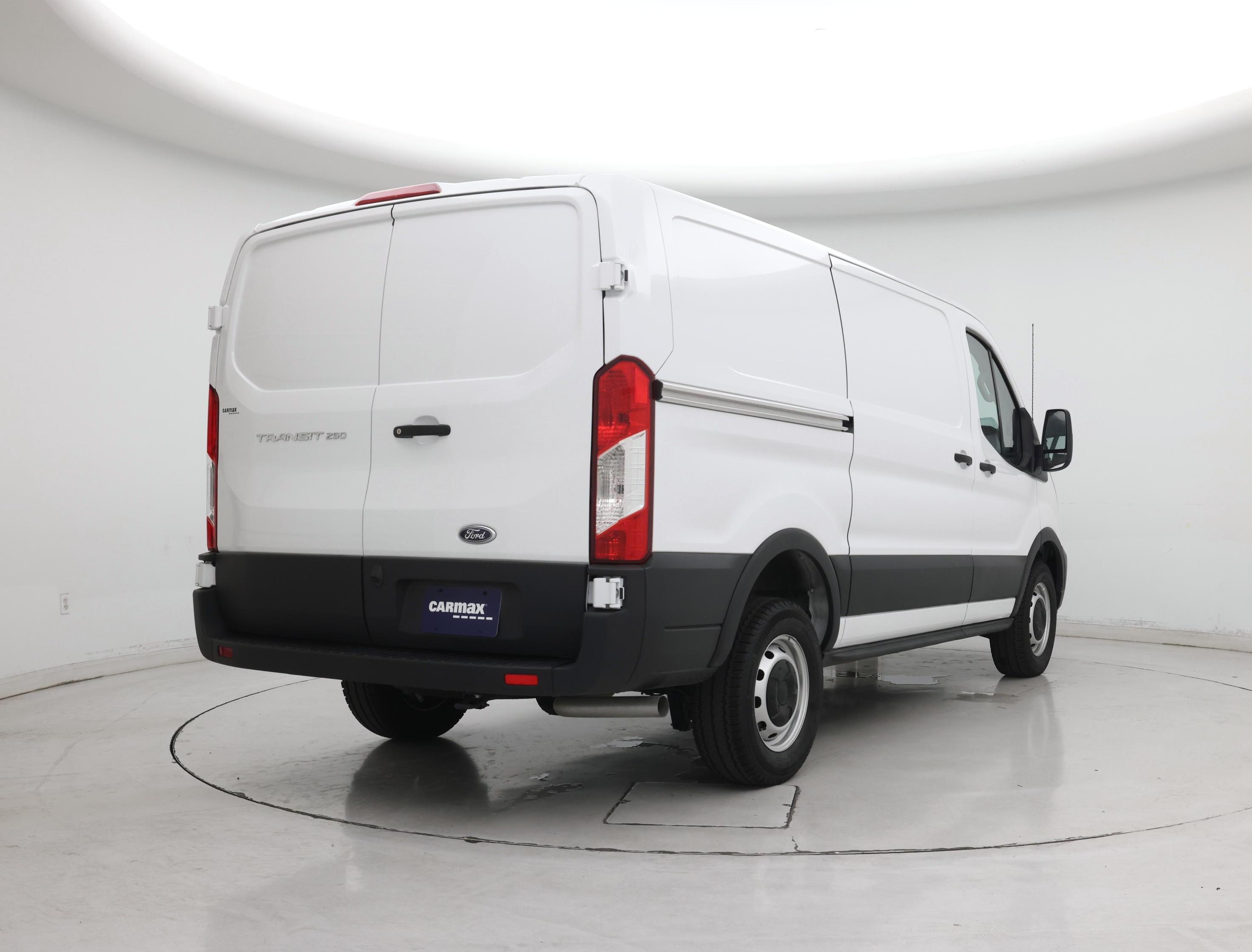 Thumbnail: 2024 Ford Transit Series - 8