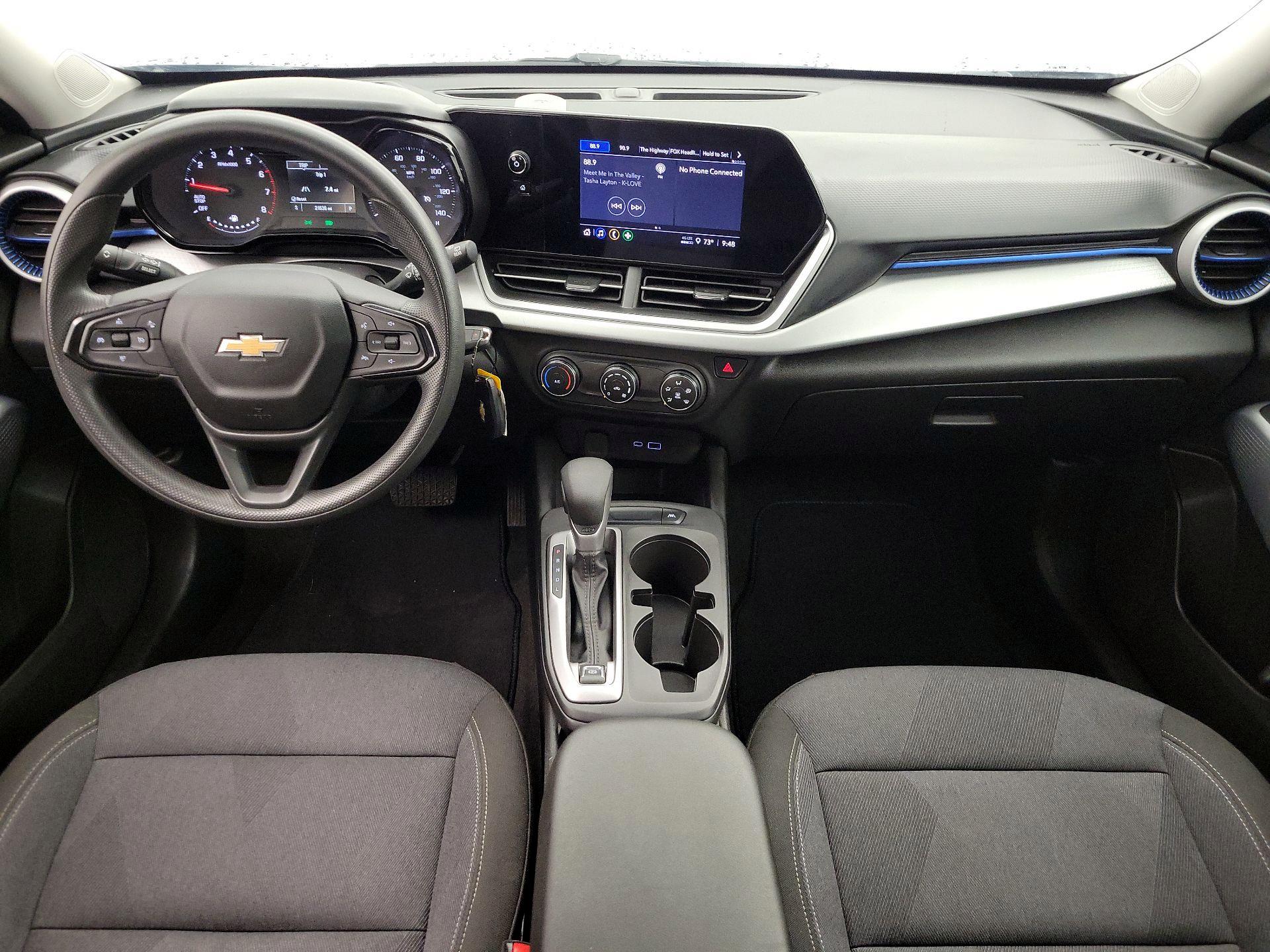 Thumbnail: 2024 Chevrolet Trax - 9