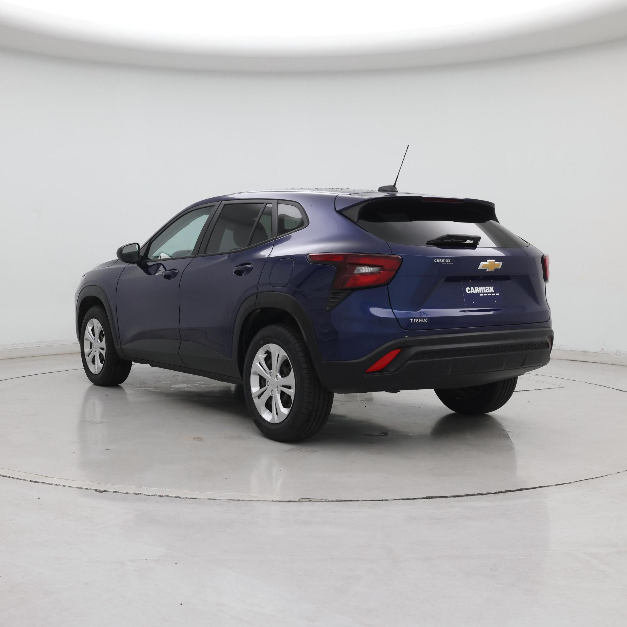 Thumbnail: 2024 Chevrolet Trax - 2
