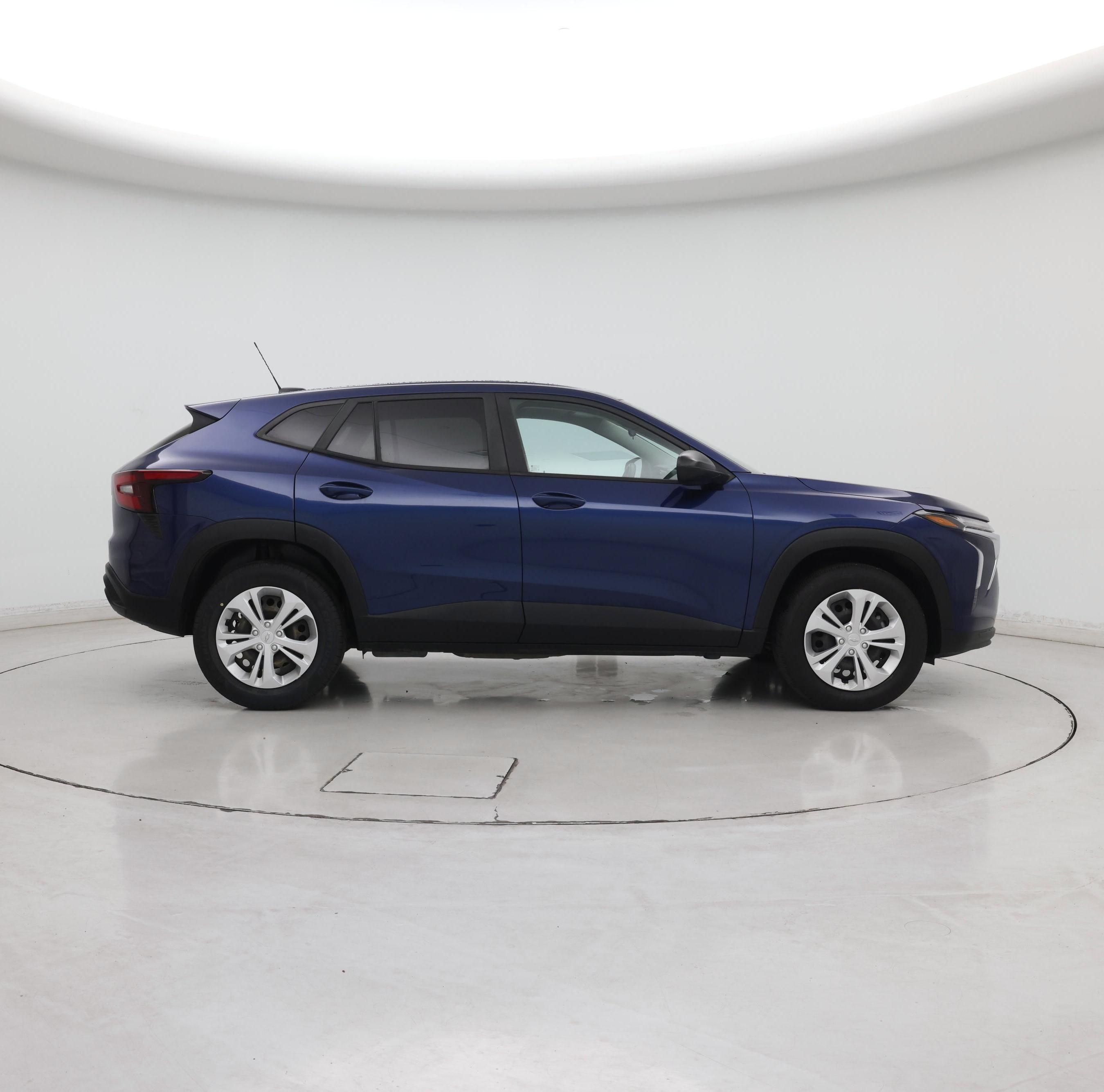 Thumbnail: 2024 Chevrolet Trax - 7