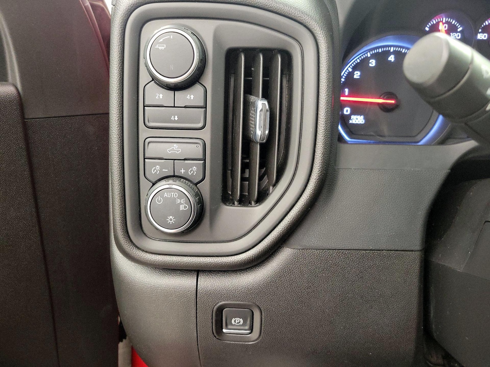 2022 Chevrolet Silverado 2500HD Custom - Photo 14