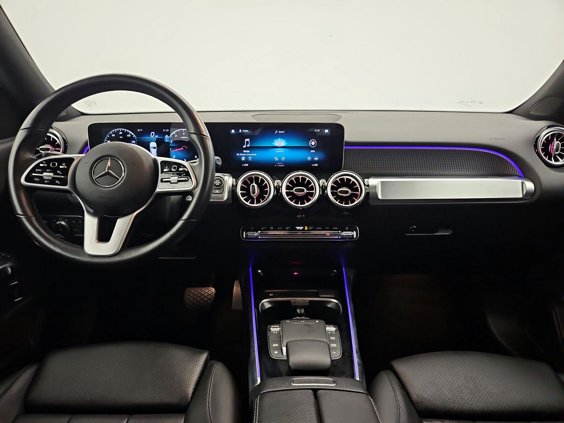 Thumbnail: 2021 Mercedes-Benz GLB - 9