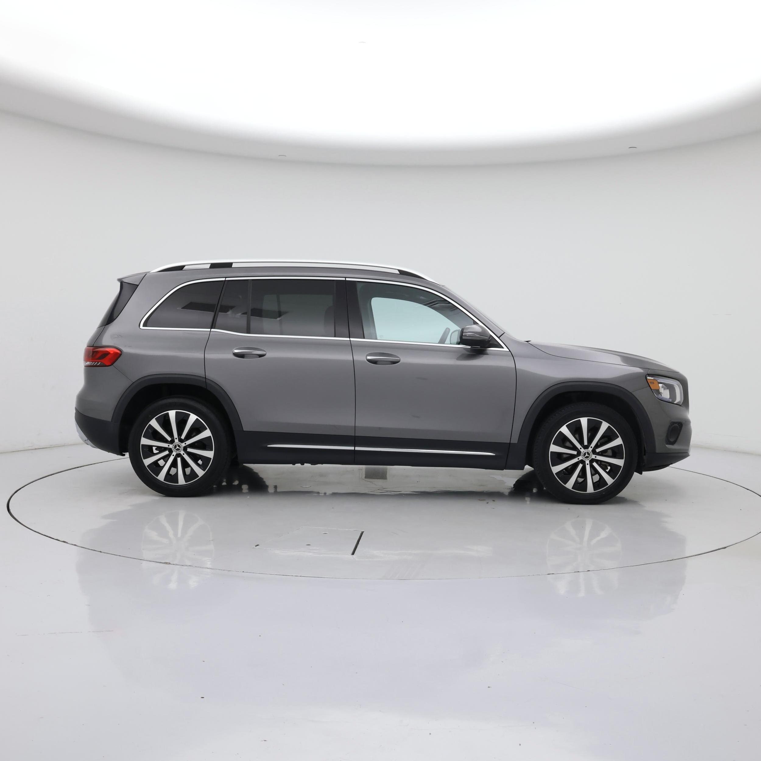 Thumbnail: 2021 Mercedes-Benz GLB - 7