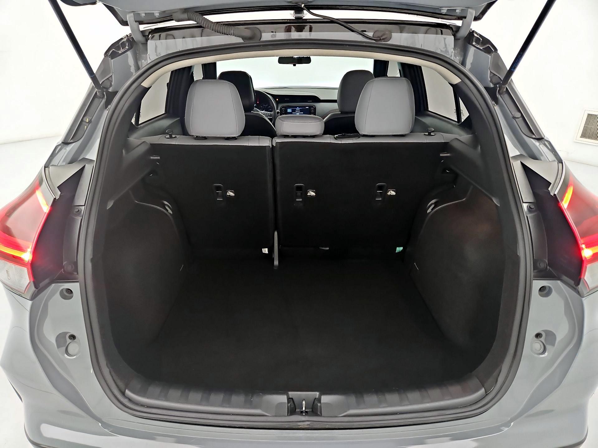 Thumbnail: 2024 Nissan Kicks - 20