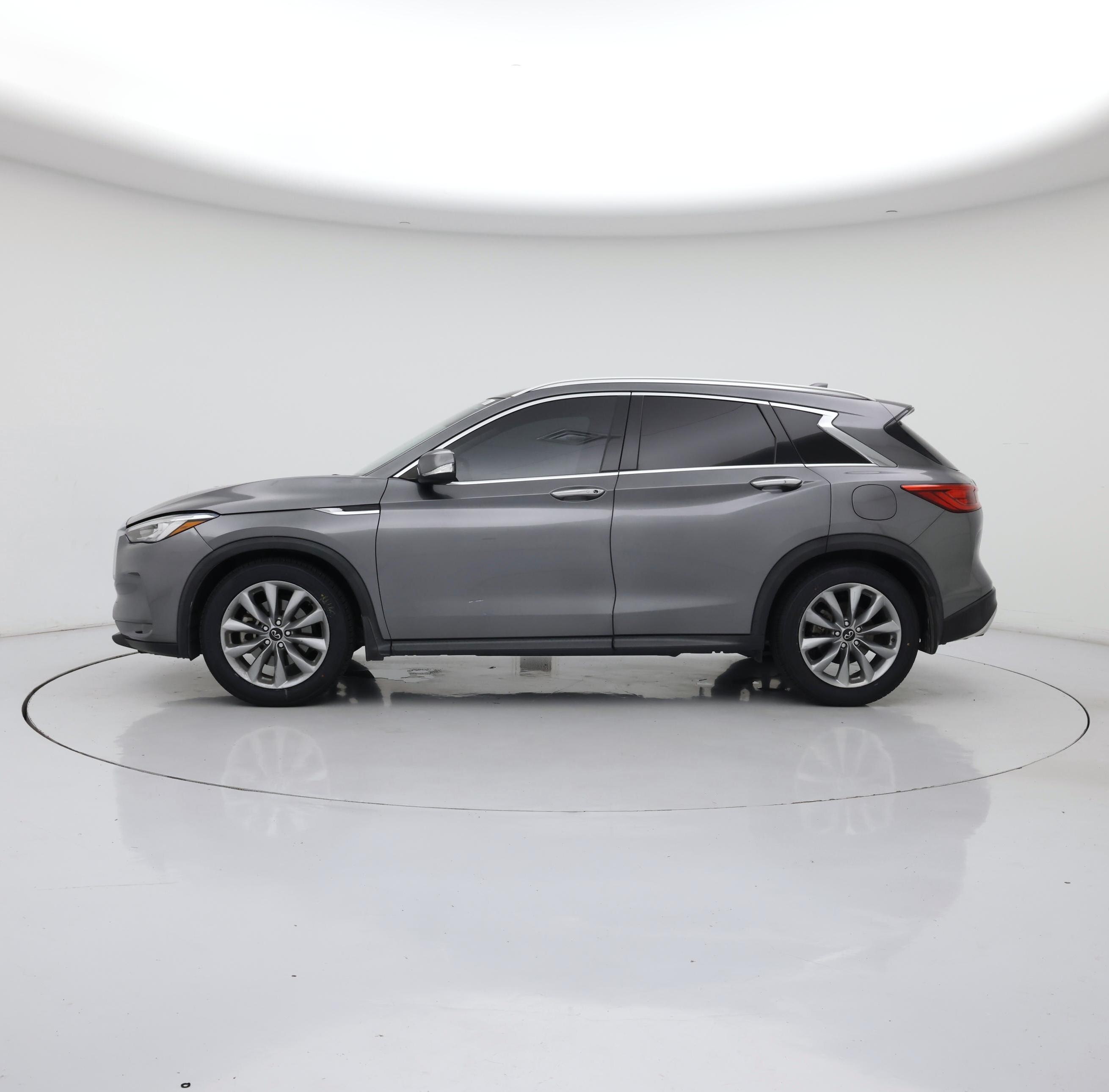 Thumbnail: 2020 INFINITI QX50 - 3