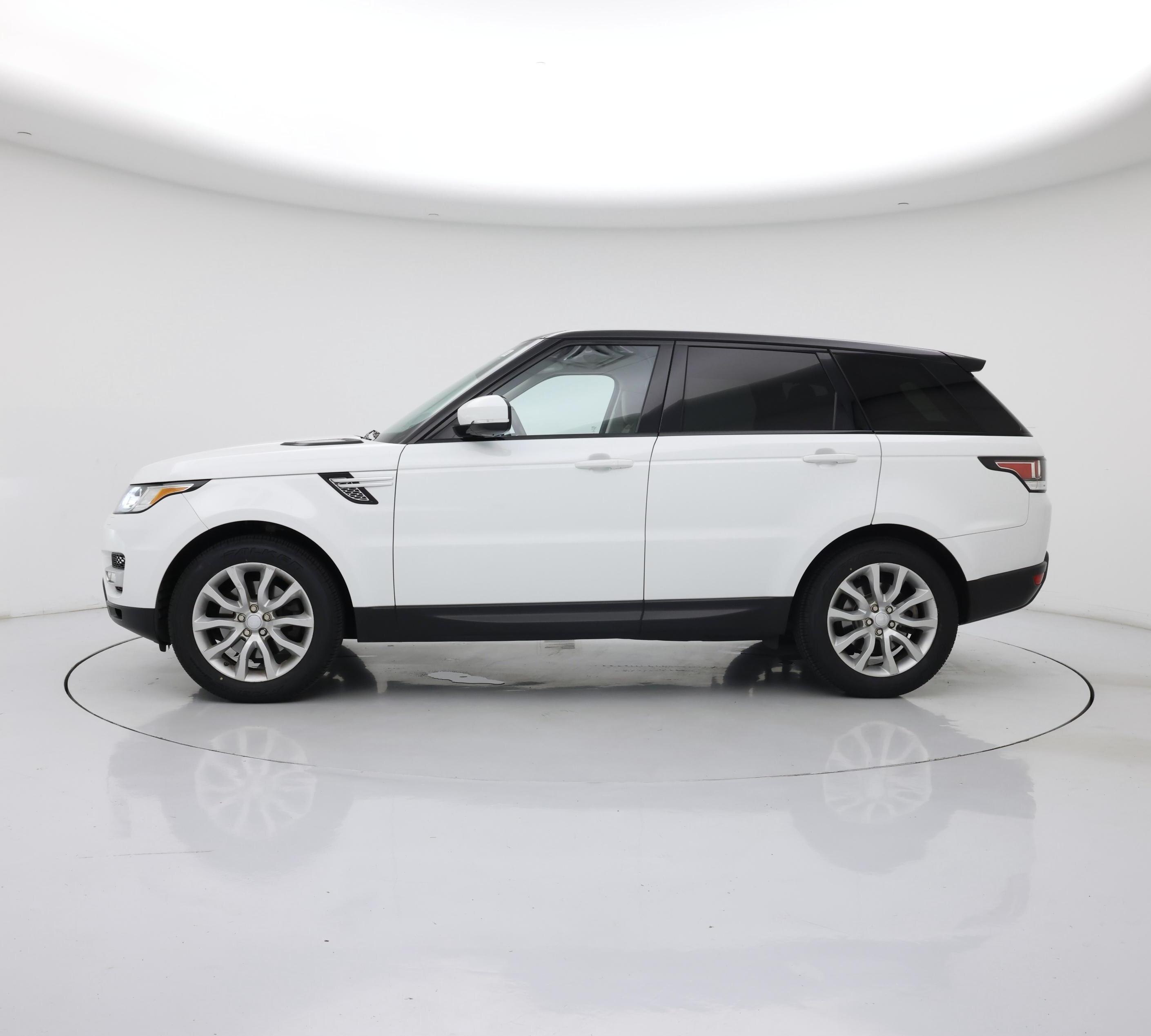 Thumbnail: 2015 Land Rover Range Rover Sport - 3